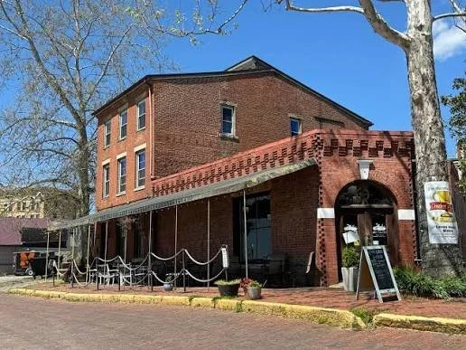 Levee House Bistro