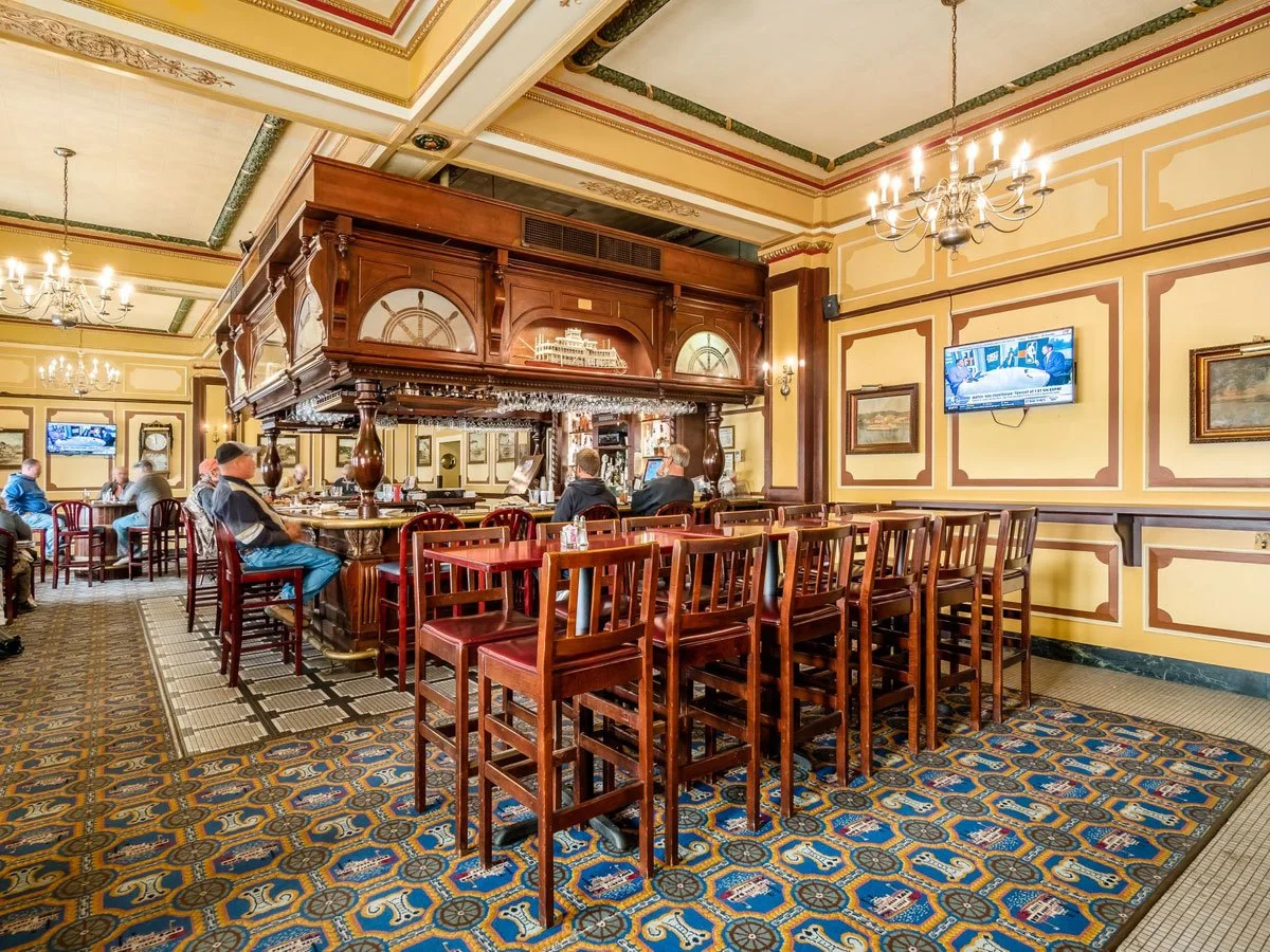 Riverfront Bar & Grill and The Gun Room