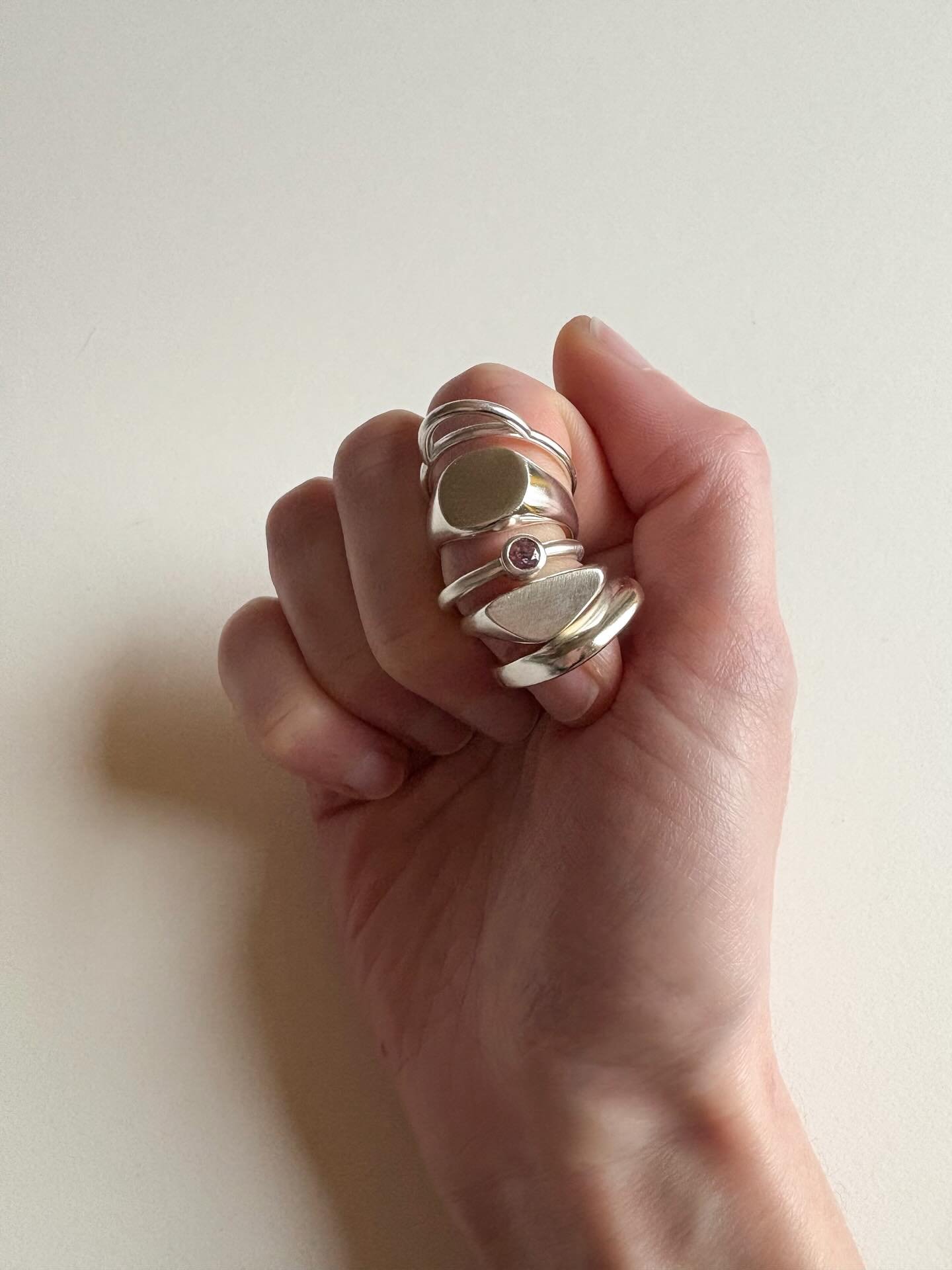 A busy week getting orders out, commissions finished and making stock for next week&rsquo;s Open Studios + Pop-Up Shop at @mountfloridastudios ✨ Including some of these guys (I will also be adding some of these one-off pieces on the website too!) ✔️ 