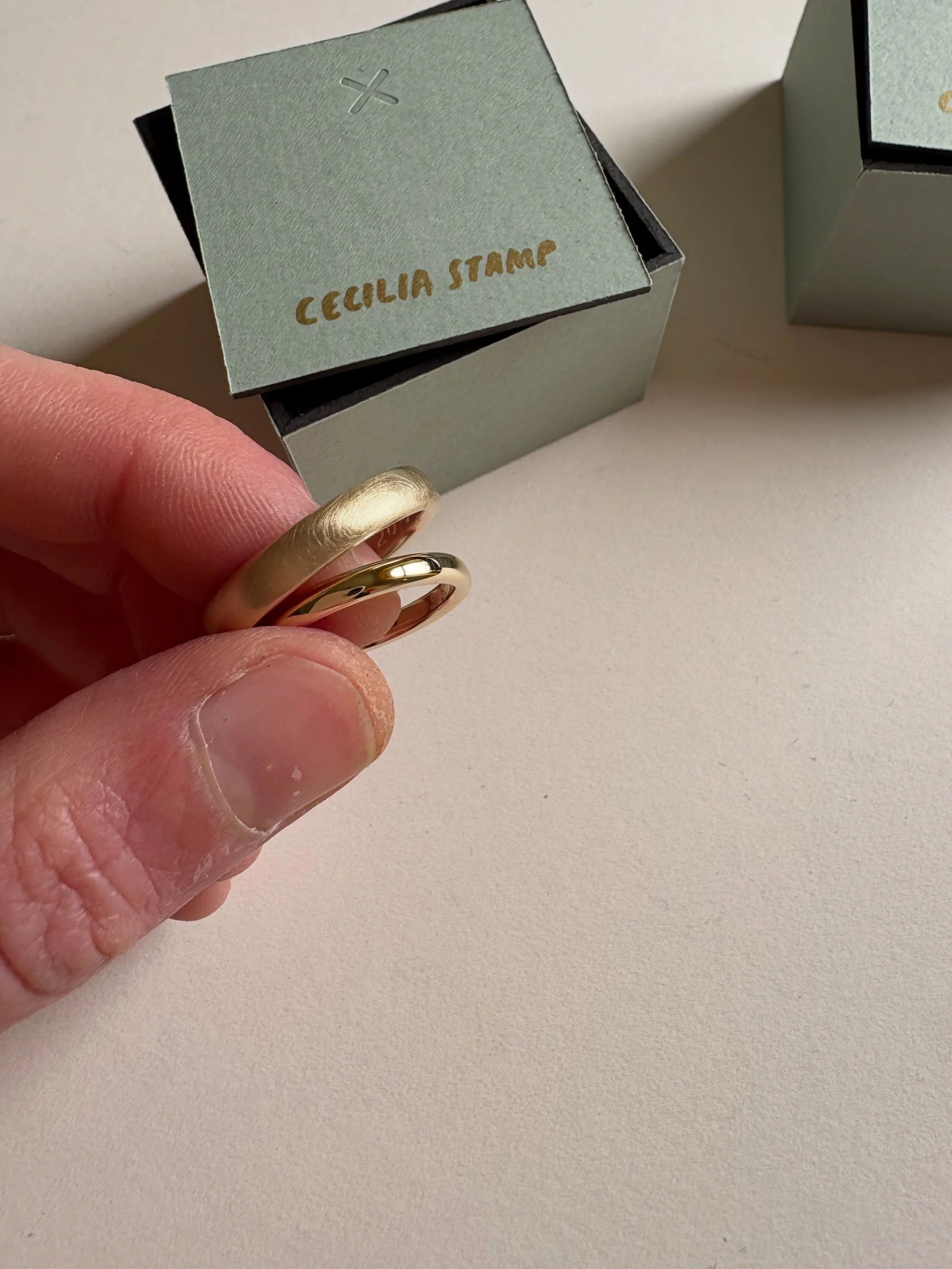 A recent remake with a bit of history behind it ✨

S + A originally came to me with their wedding bands after almost 11 years of wear. Made in 22ct gold and already very fine in profile, they had become increasingly thin and a little warped over time