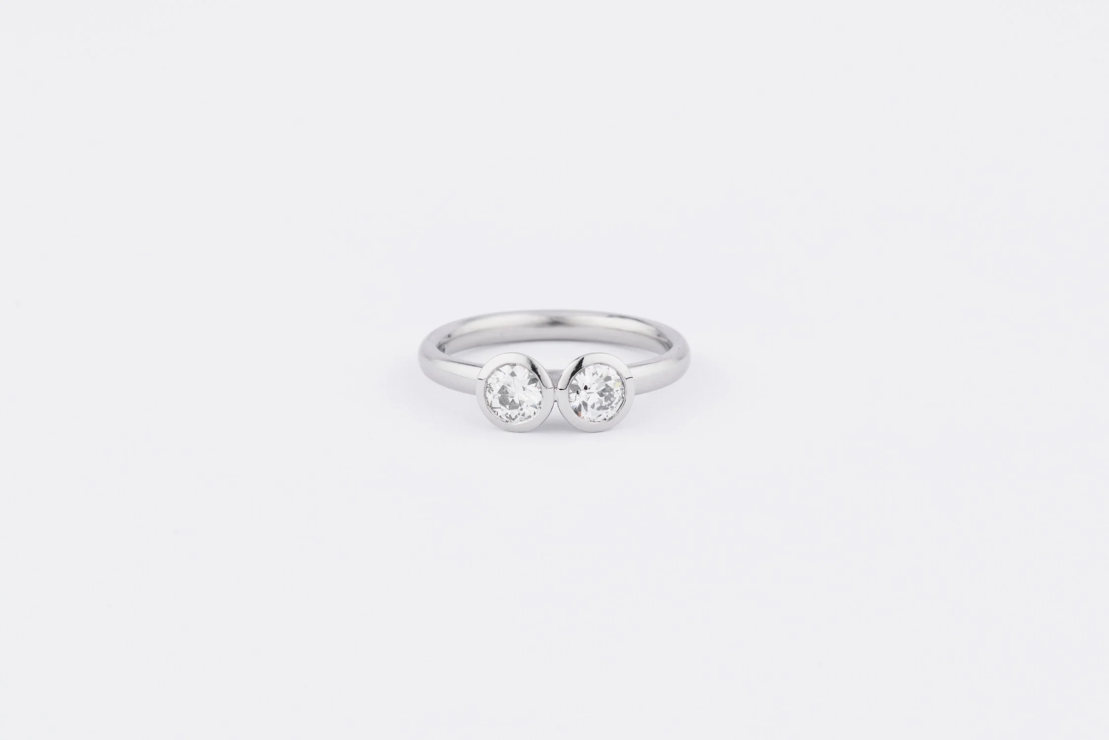 cecilia-stamp-platinum-double-diamonds-rubover.jpg
