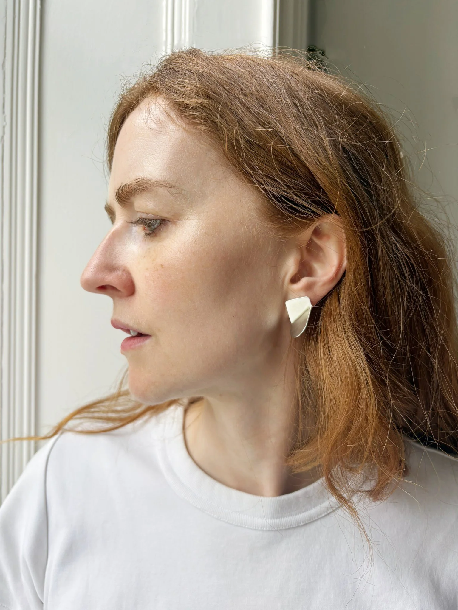 tab-earring-model-3.jpg
