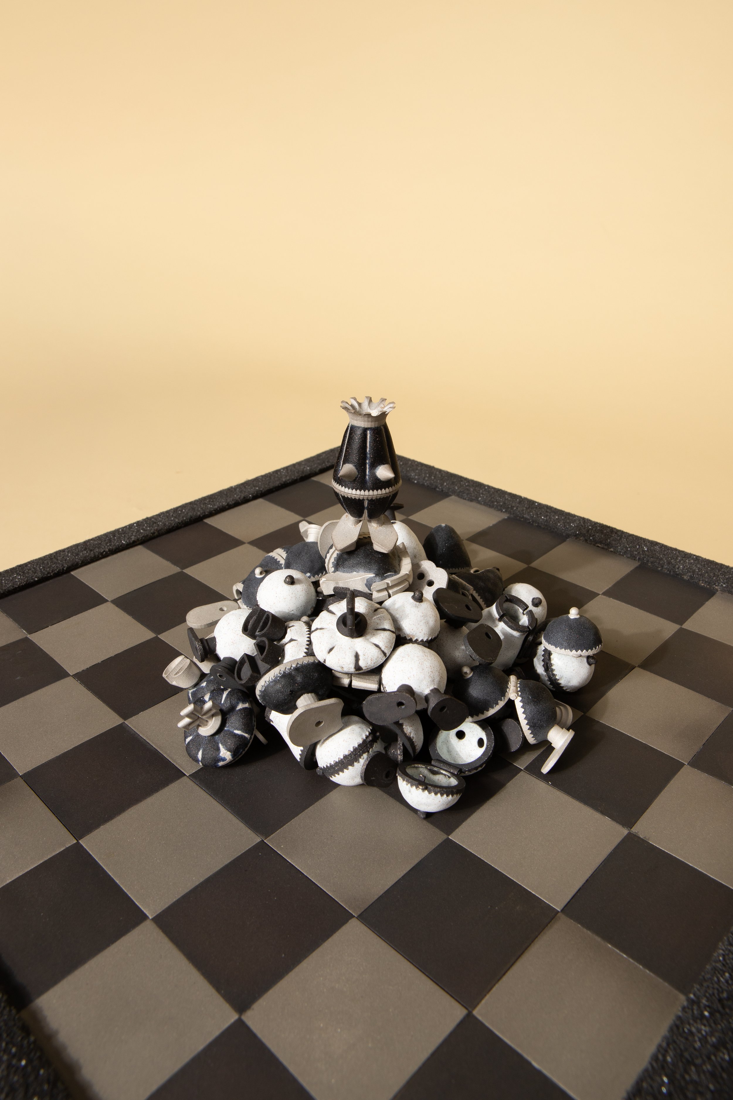 CHESS SET-3.jpg