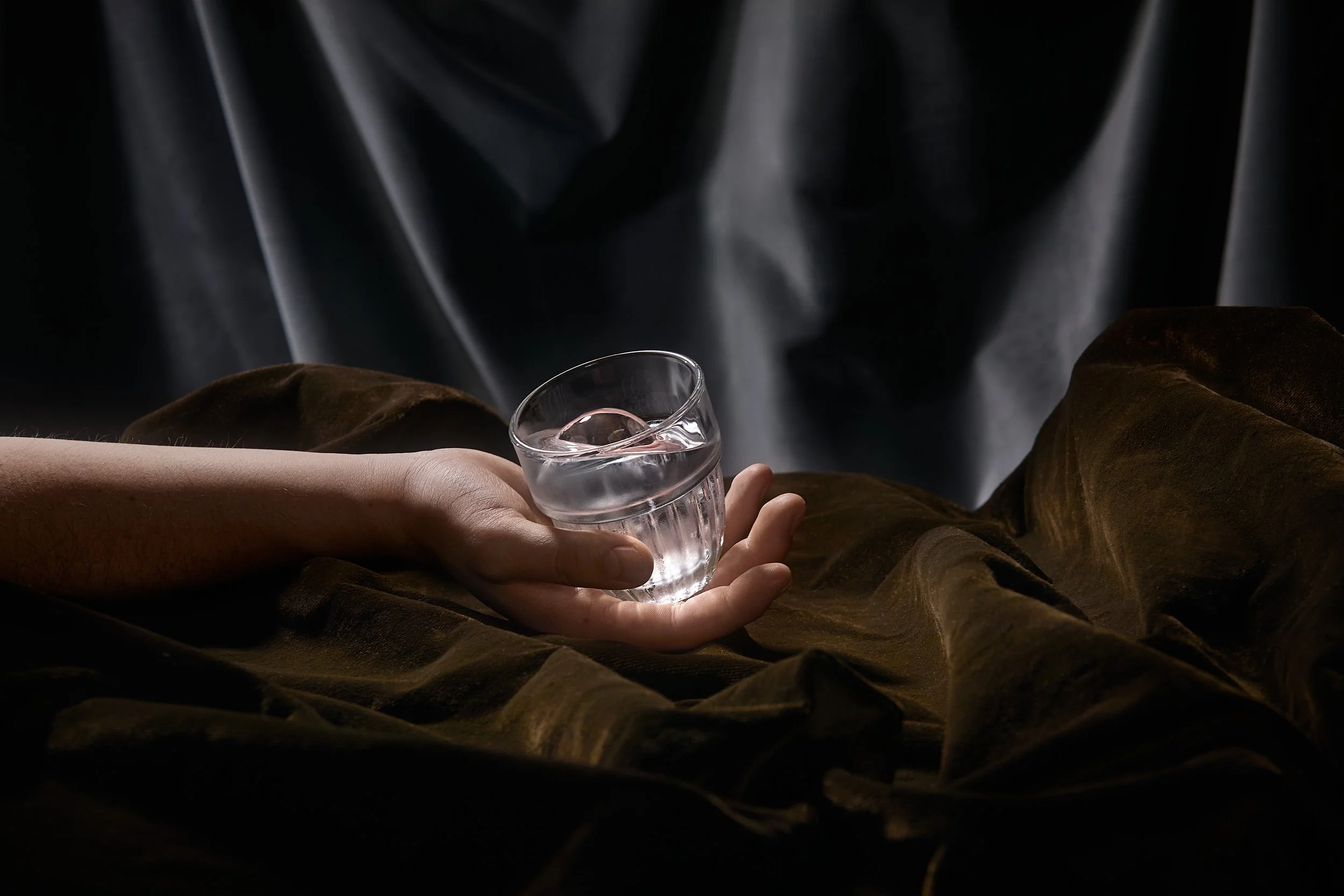 ISADORA - 7 Sins - Paresse