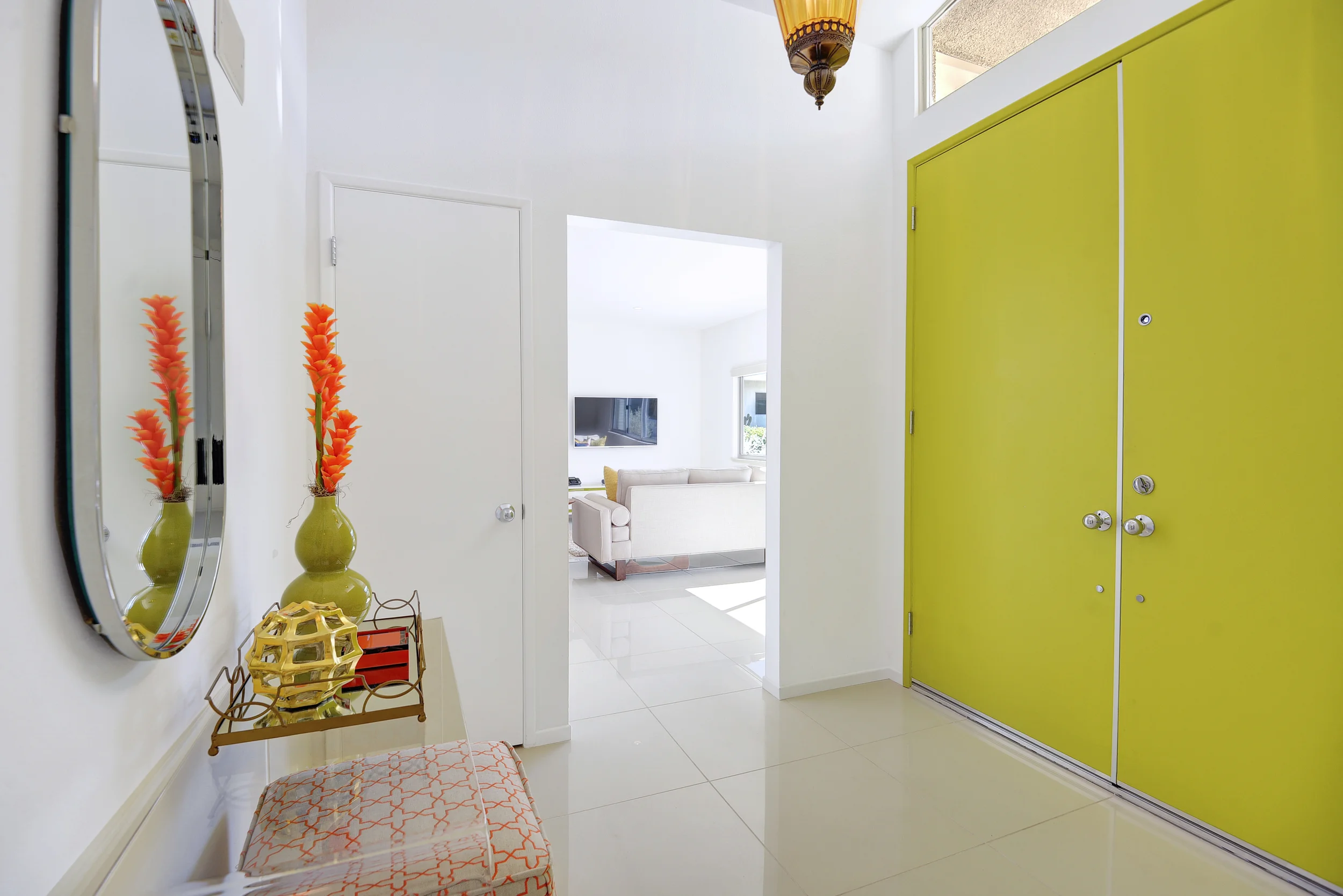 ENTRY REVERSE V2.jpg