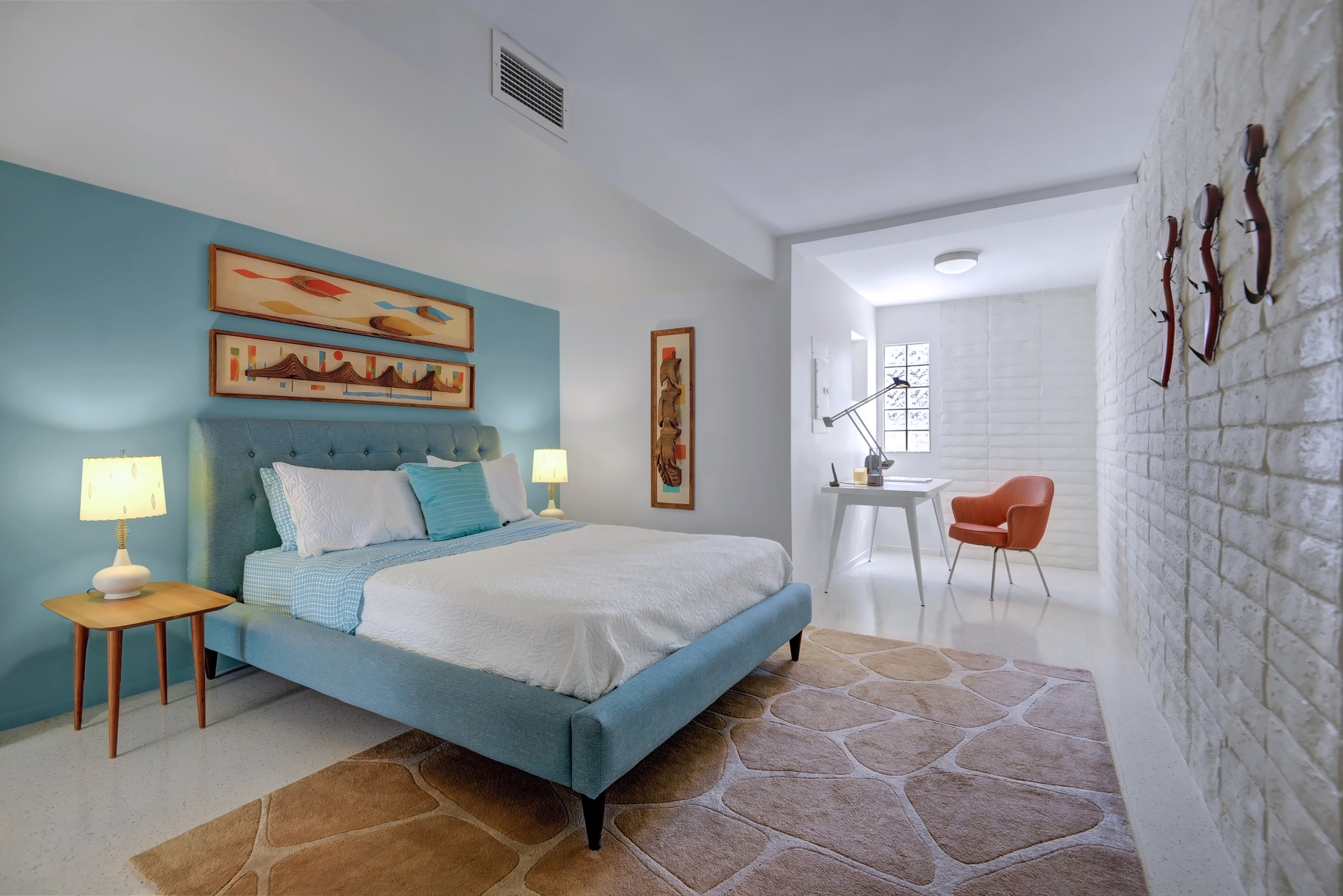 GUEST BEDROOM.jpg