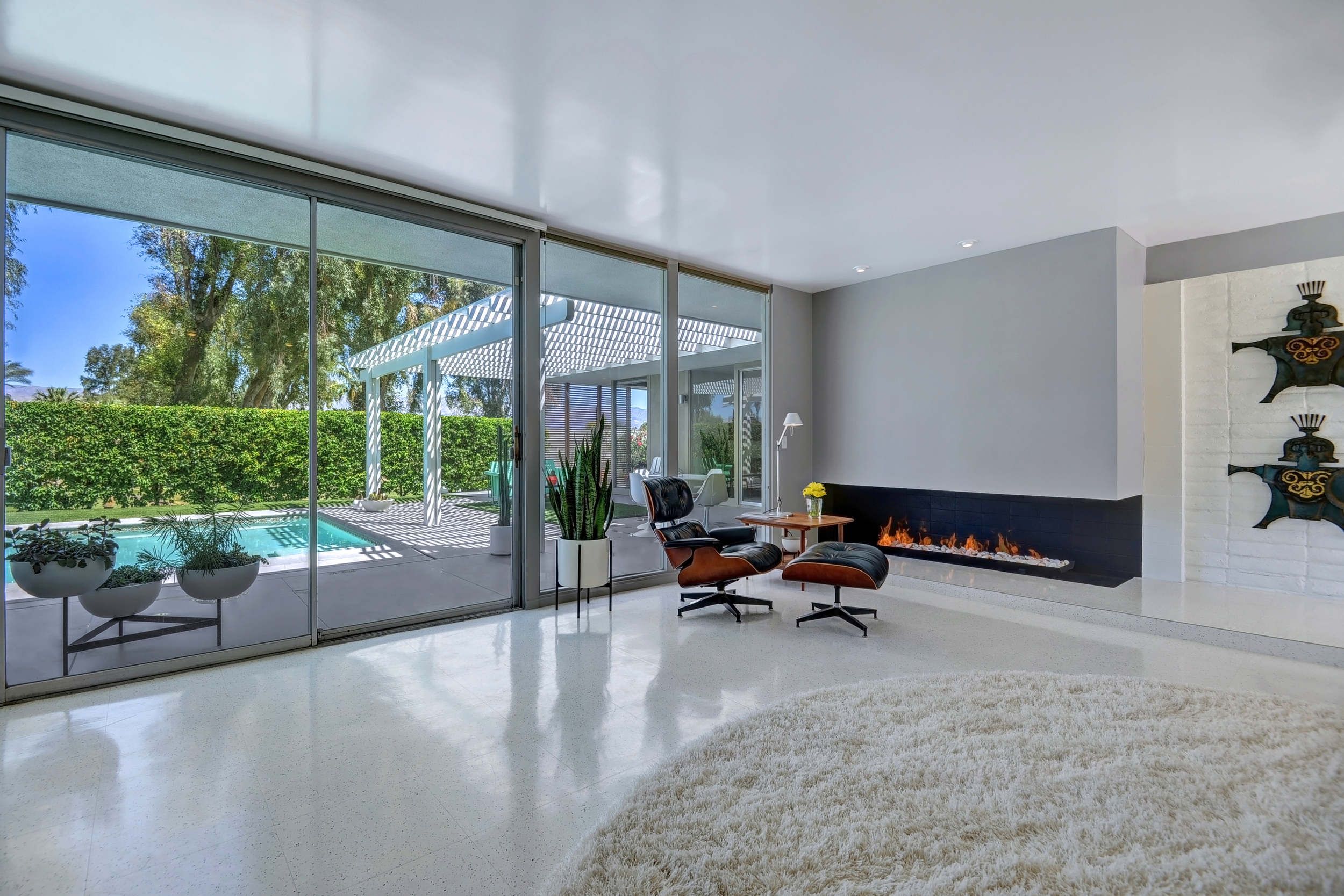FIREPLACE TO PATIO.jpg