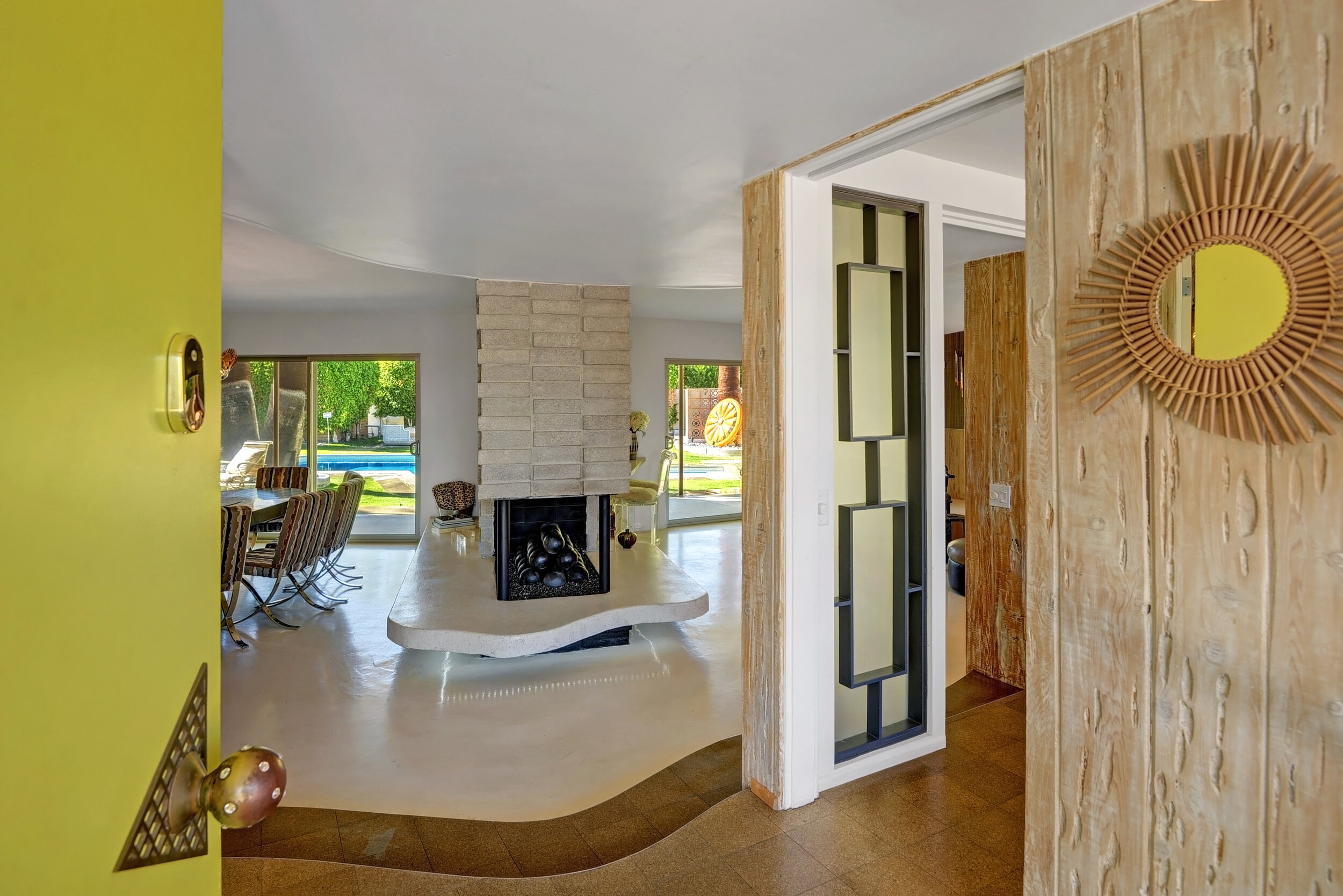 ENTRY WAY REVERSE.jpg