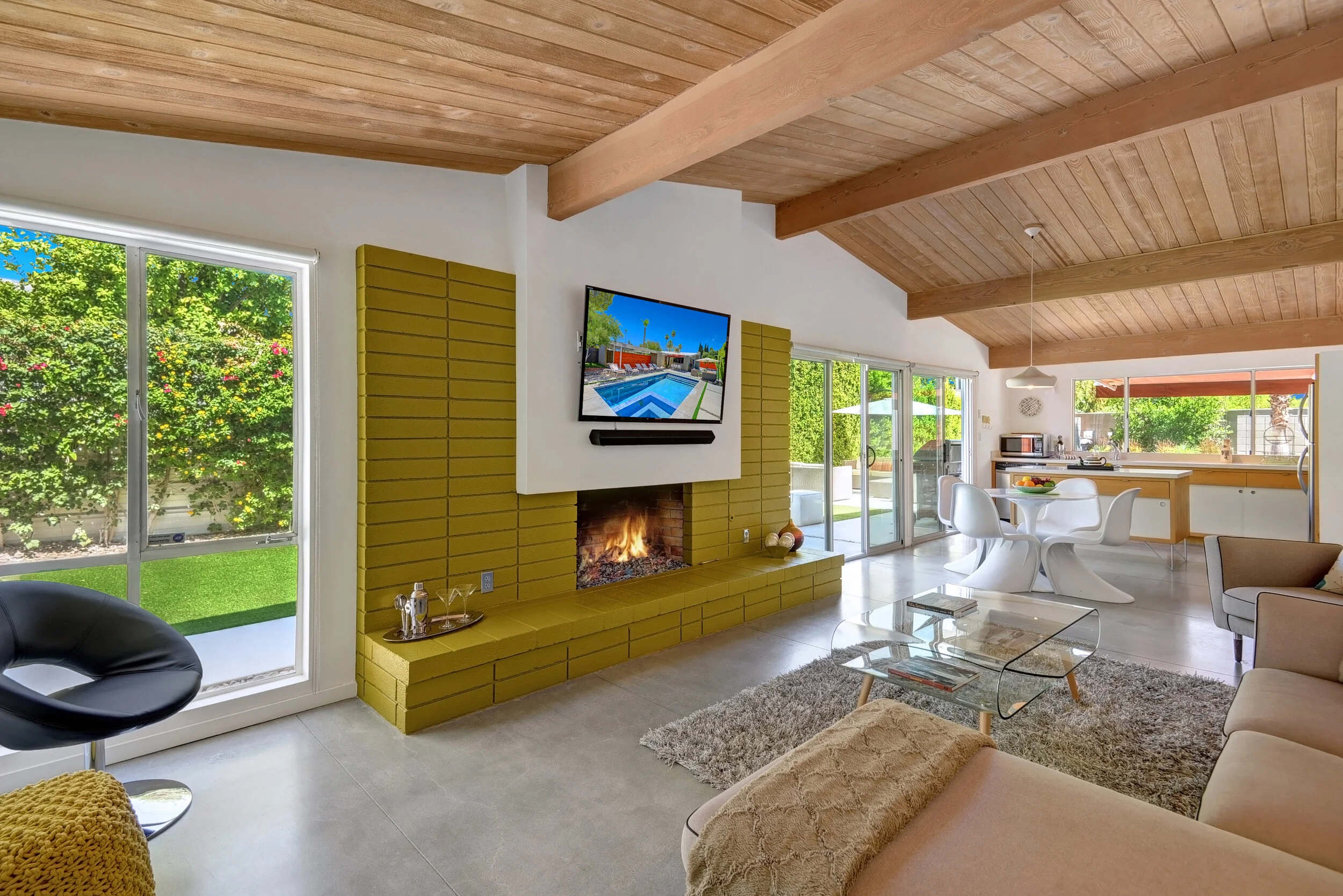 LIVING ROOM REVERSE.jpg