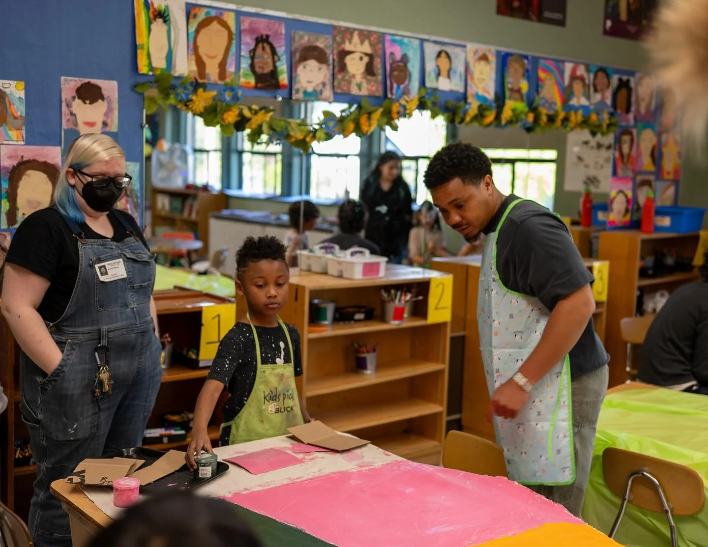 What color would you paint the walls in your room? 🎨

After making their own colors Mr. Pierce&rsquo;s 1st grade class spread their paint on the walls of their collective rooms. Students learned to improvise by using cardboard to help spread their p