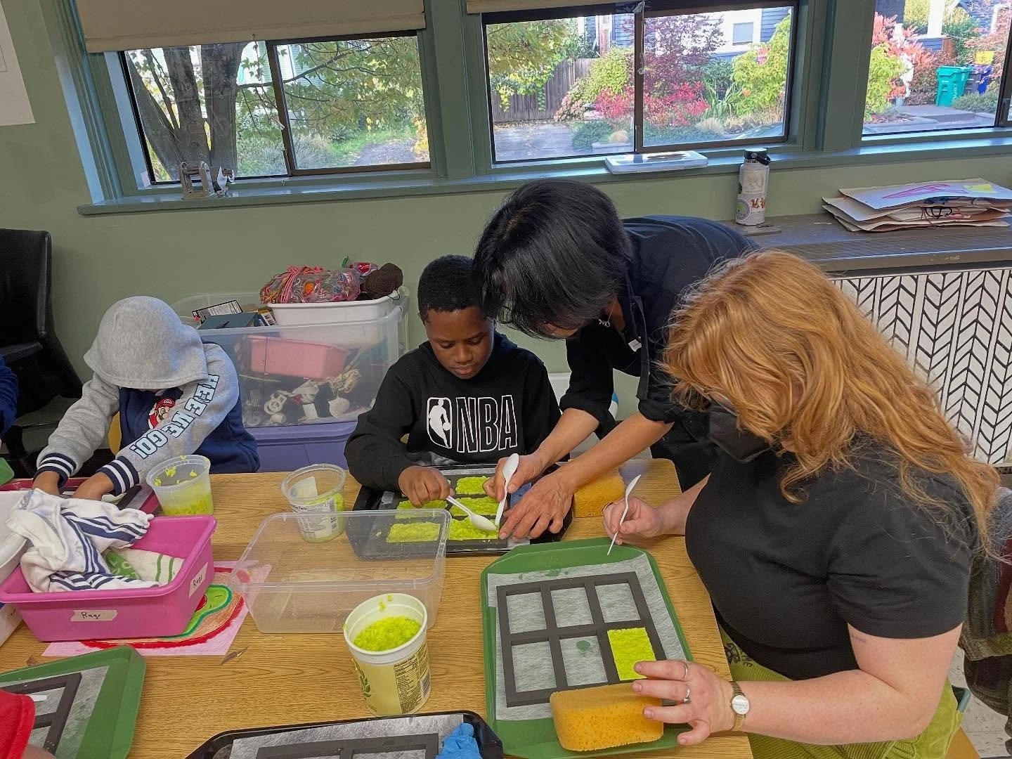 This week, we also had our first workshop making paper with Yoonhee Choi! For this project, the entire school gets to make paper with Yoonhee and in later workshops, students will work with the artist to create a larger installation out of the paper 