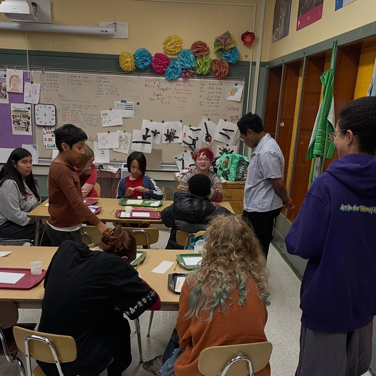 Last week we had so much fun, I forgot to share! Not only did PSU students help with @ychoi_artist ongoing workshops with King school students, we also had so much fun in mentorship hour. Students learned how to crochet and made paper fortune tellers