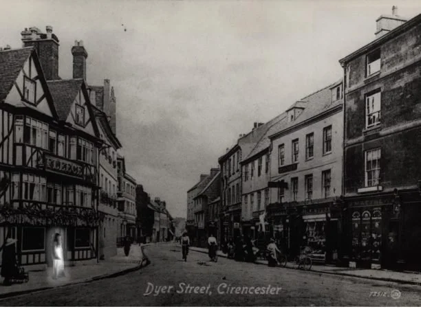 Haunted Cirencester Town Tour