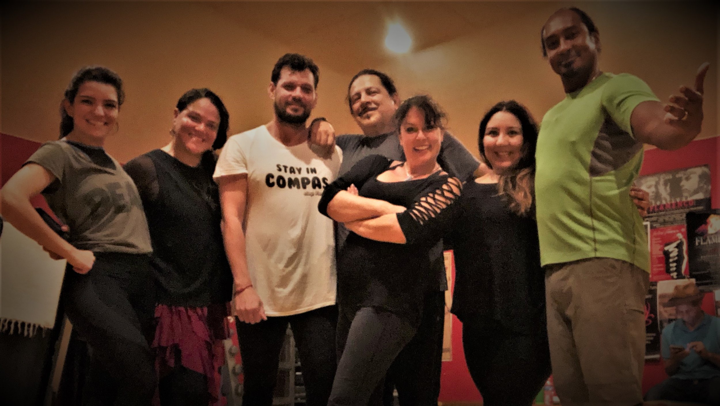Studio Alegrias class.jpg