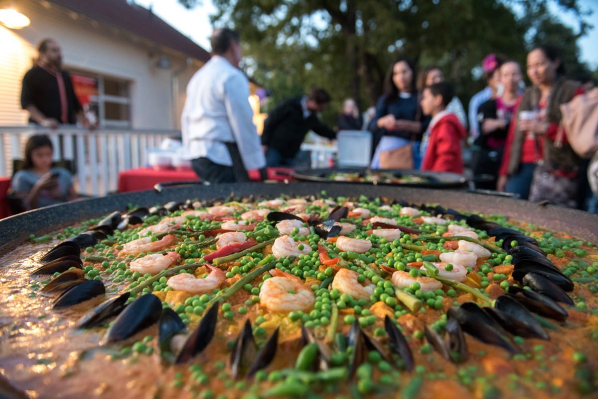 Paella up close.jpg