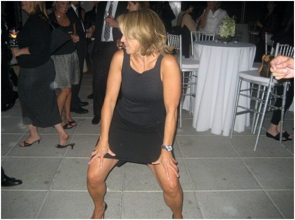 The office party is NOT a time for first dates. If your date starts hitting the bottle and wants to dance, leave immediately and take her to a bar - being the guy with the drunk girl is not how you want to be remembered.