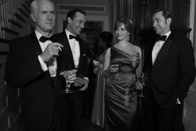 Good manners and being a gentleman, like good whiskey, never goes out of style. Know how to introduce your date and yourself. This is key to working a room.