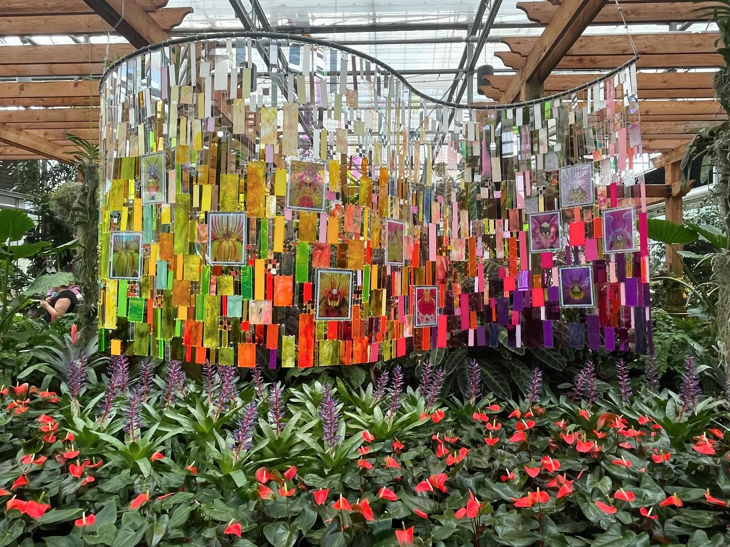 Beautiful installation in The Orchid House @atlbotanical  gardens. A whole lot of uplift! #gardens #gardensofinstagram #orchids #gardenstagram #atlantabotanicalgarden #beauty #blossoms #uplift #seeingtrue #ronaldchapman