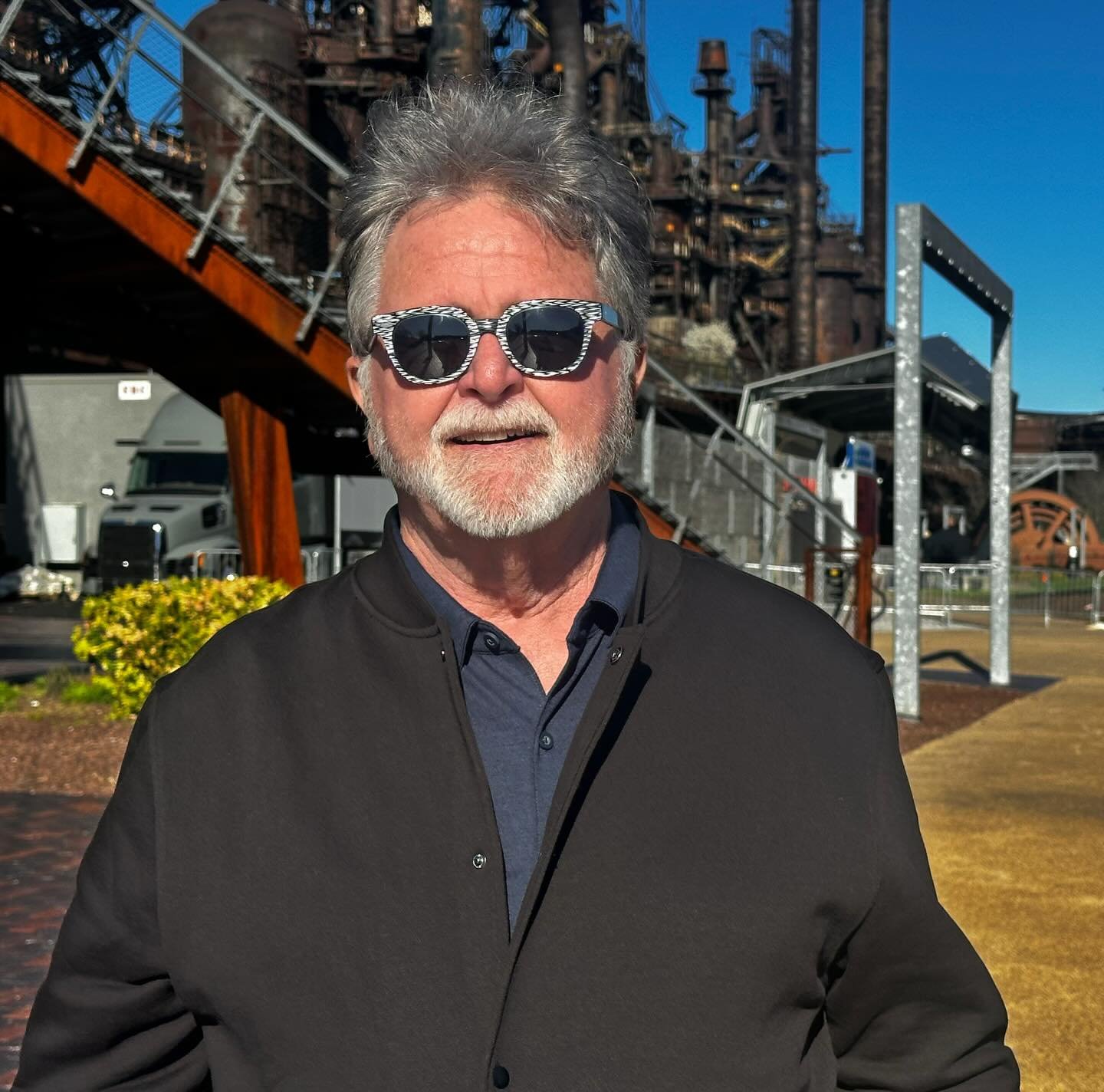 @steelstacks_pa What a magnificent kind of gnarly beauty at the old Bethlehem Steel Factory! #wanderlust #seeingtrue #ronaldchapman #beauty #wonderfulworld