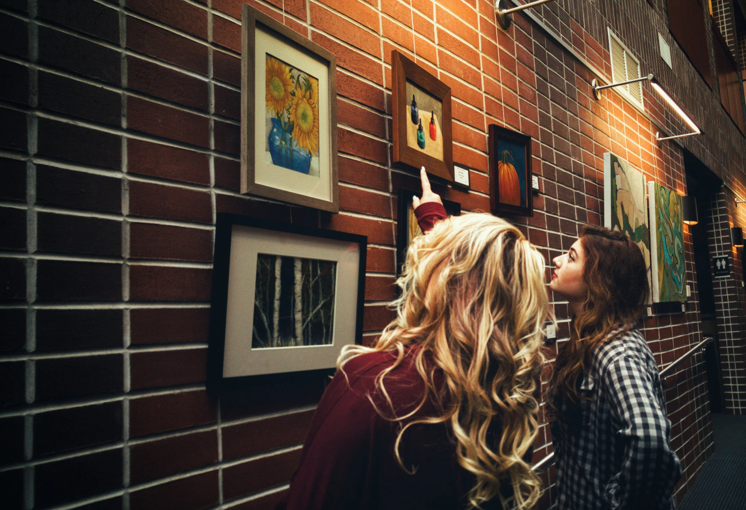 ArtGalleryPhoto-KEEP.jpg
