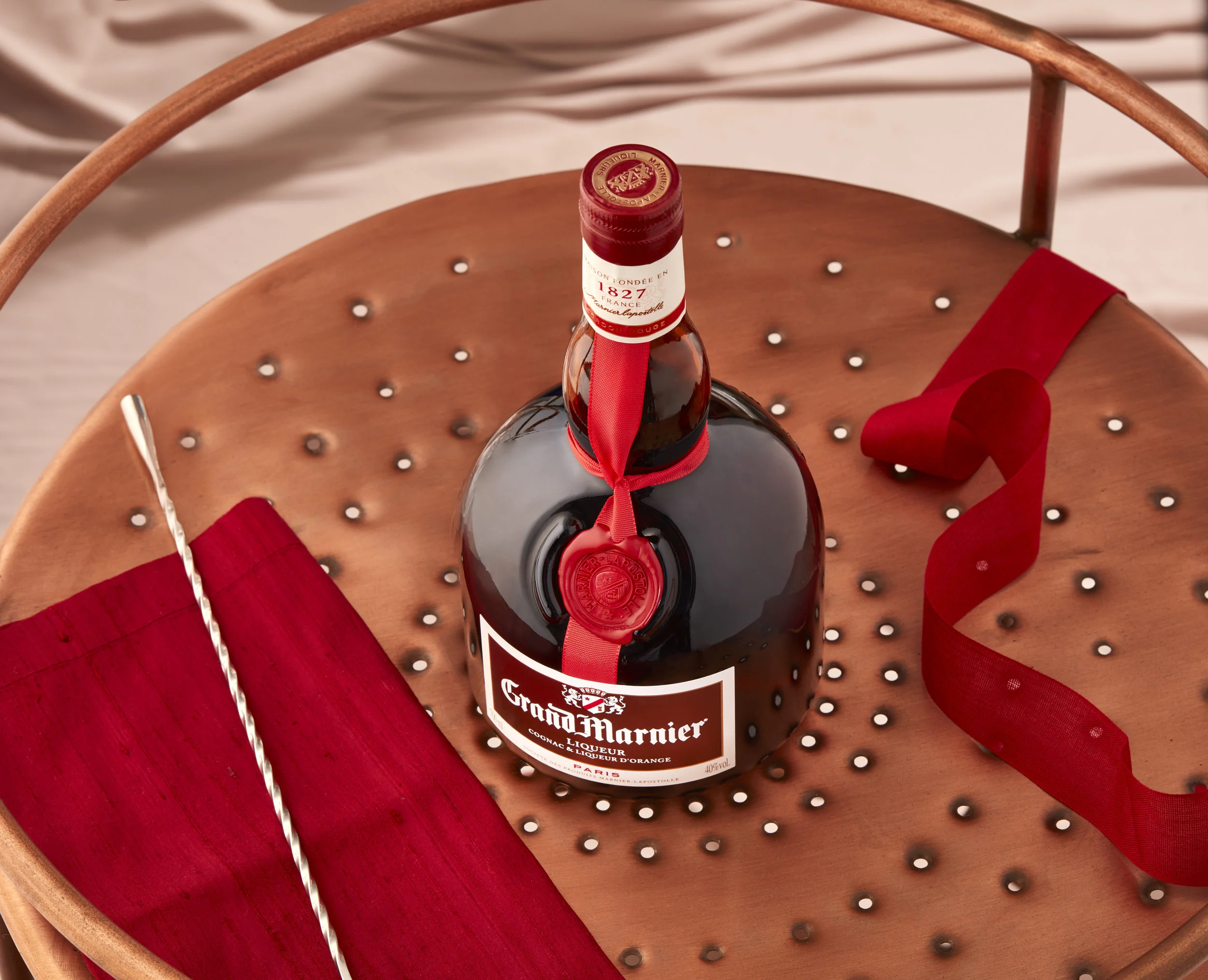 GRAND_MARNIER_BOTTLE_1 copy.jpg
