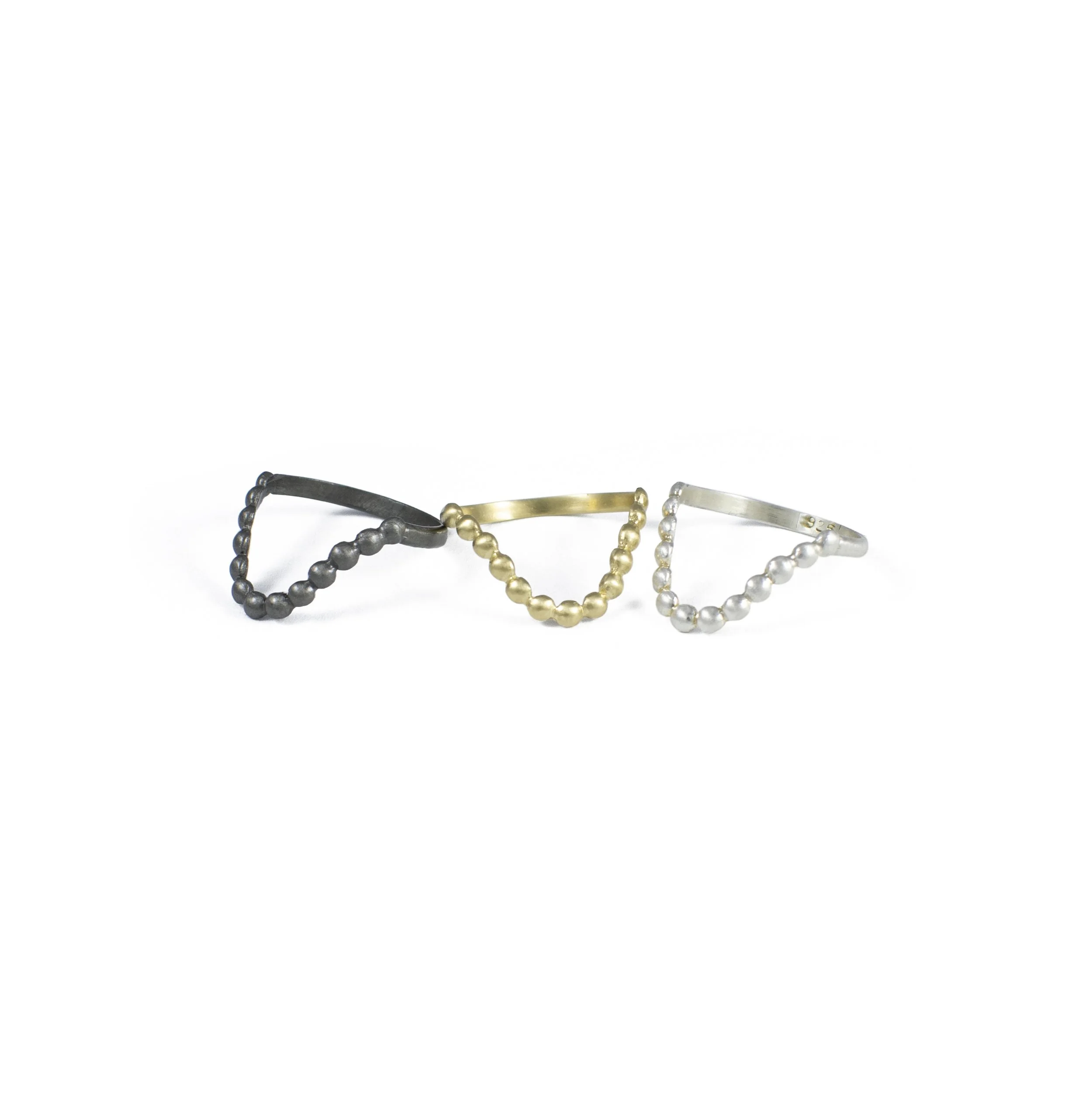 Large Curved Ring