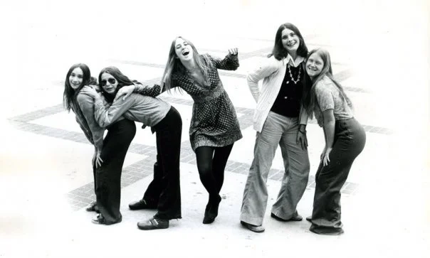 Janis, Kim, Audrey, Jane and Nancy as “The Haverettes” (church band), Berkeley High School, 1974. Photo Peter Smith