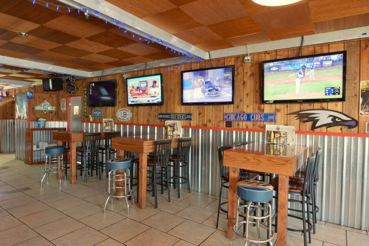 Rivals Sports Pub and Grille