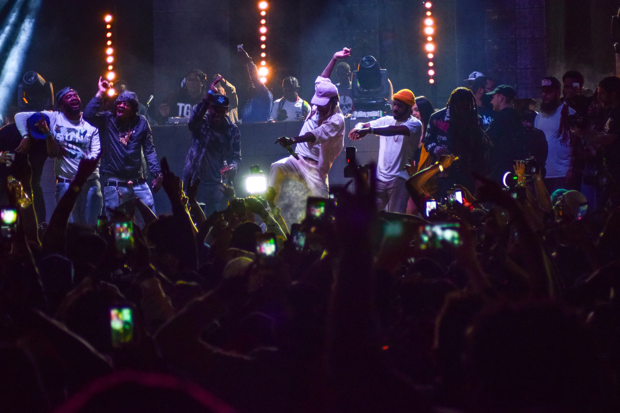 taylorgang1 (1 of 1).jpg
