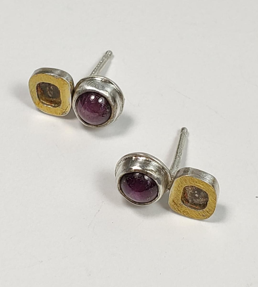 Star ruby keum boo squares studs.