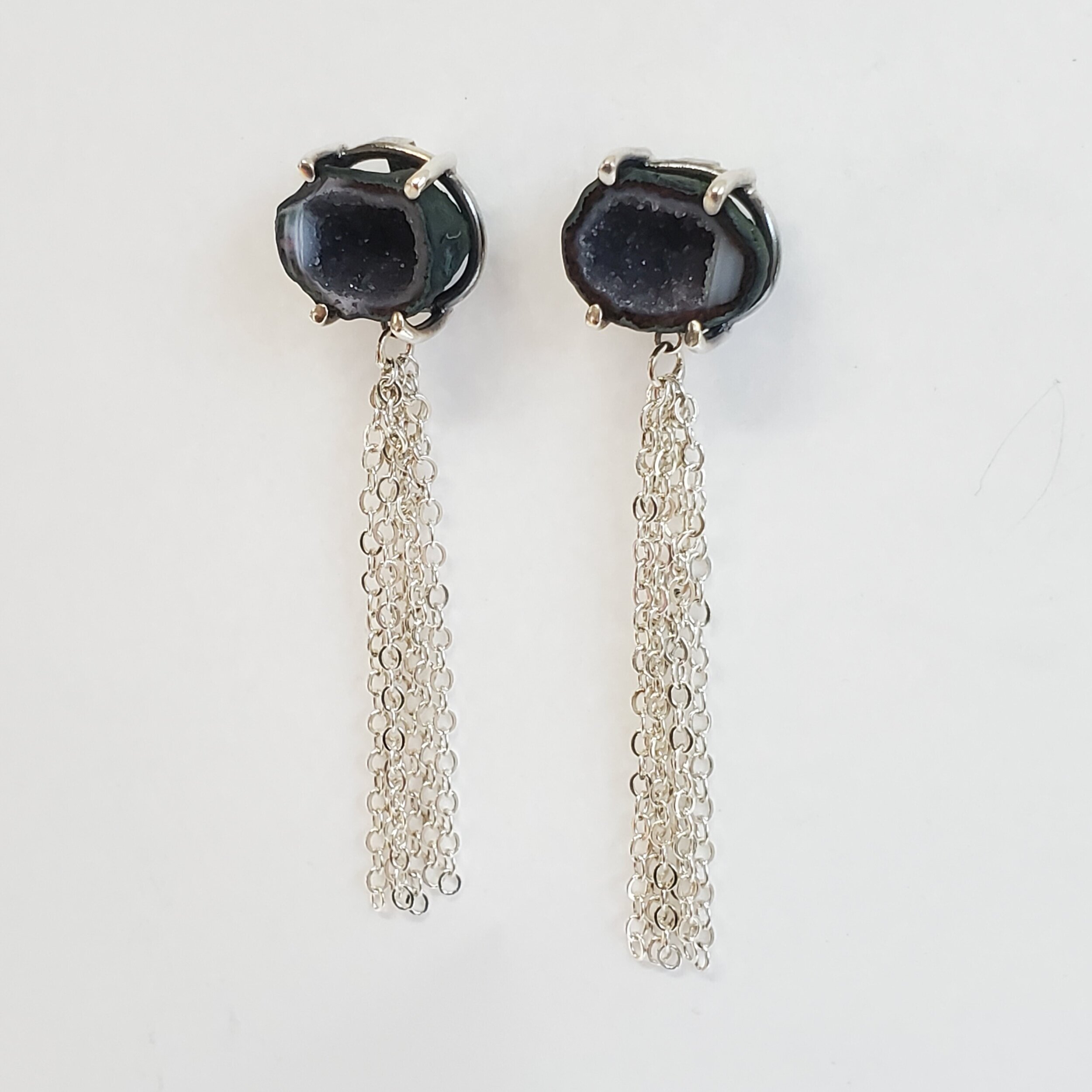 Geodes earrings.