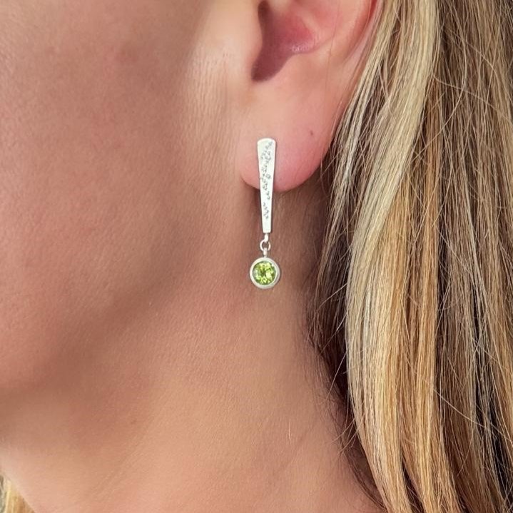 peridoto earring clau.jpg