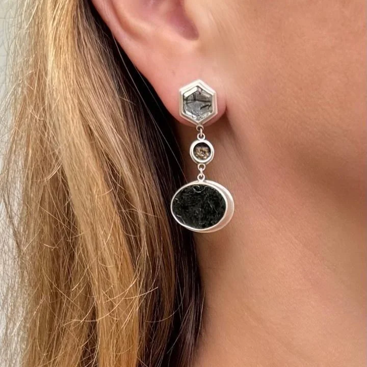 black tourmalines earring1.JPG
