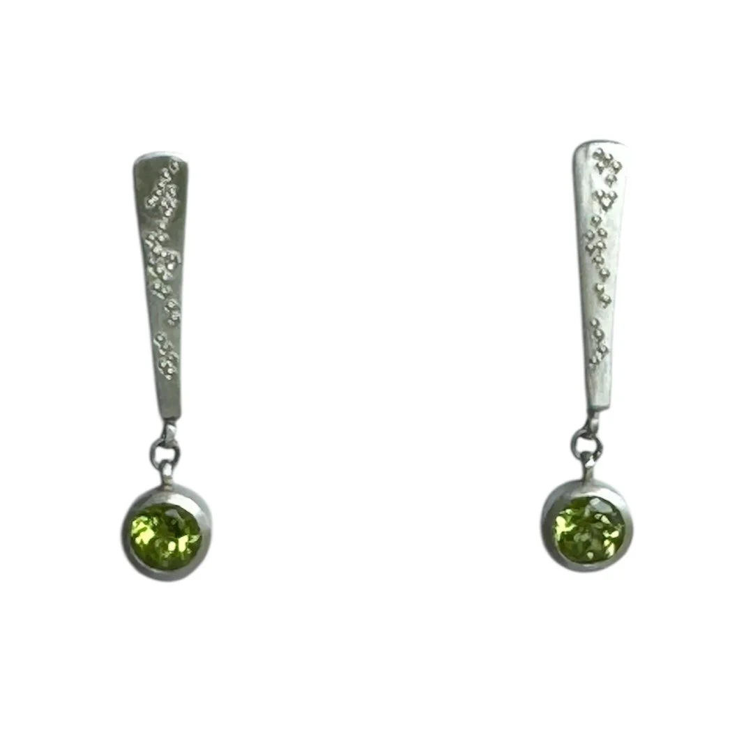 peridoto earrings.JPG