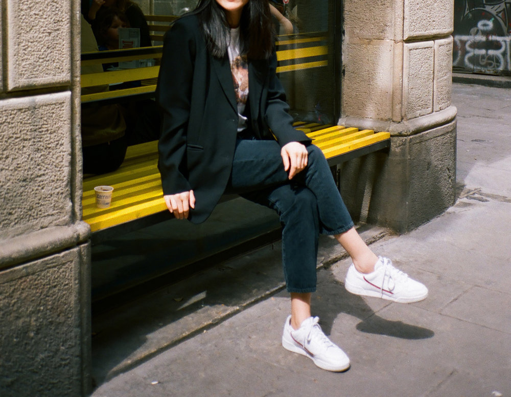 IDEA   Shirt   / GOLDSIGN   Low Slung Jeans     / ADIDAS     Shoes