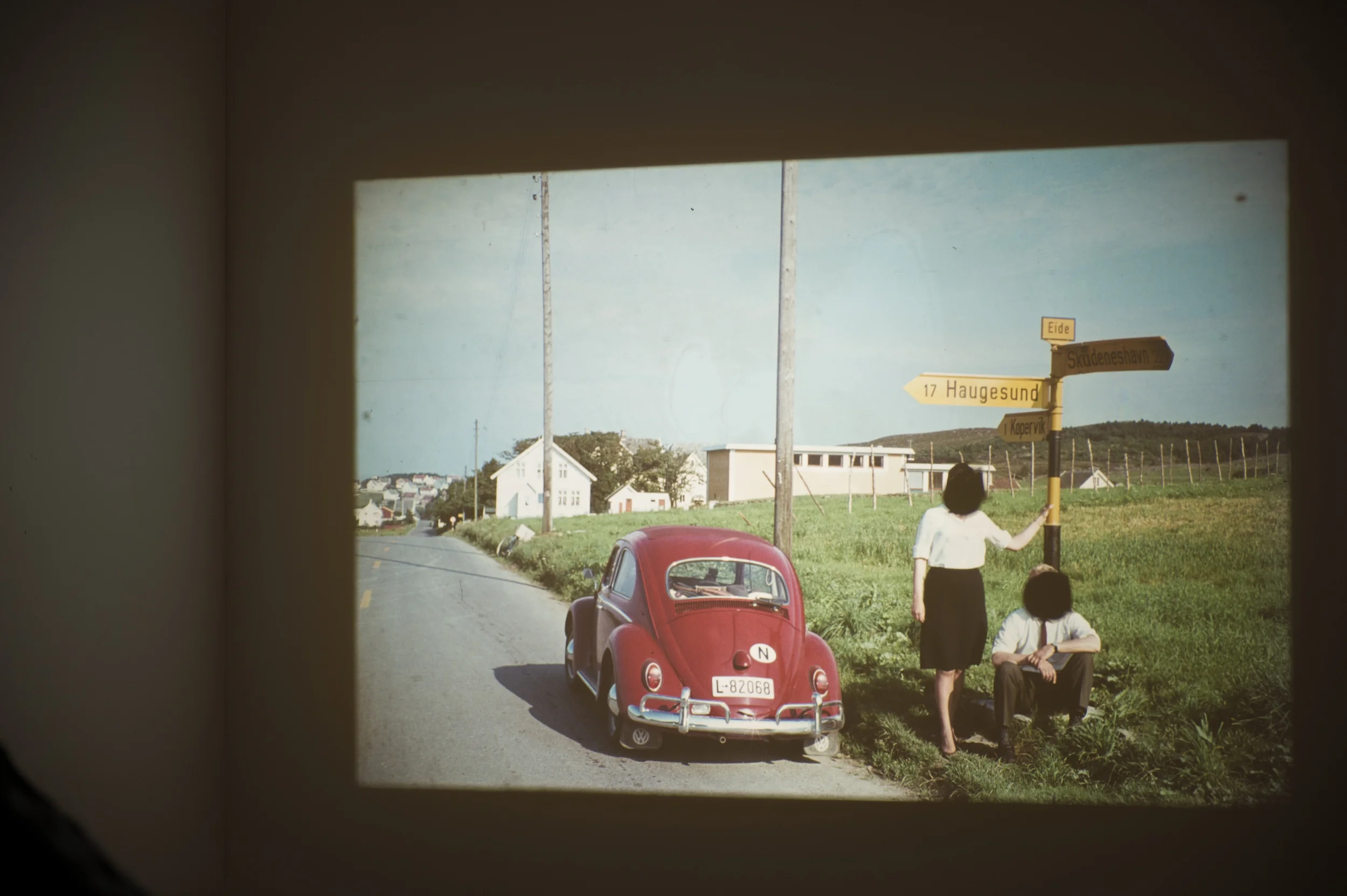 8bit Installation View - Prosjektrom Normanns - Confessions of a Volksvagen-11.jpg