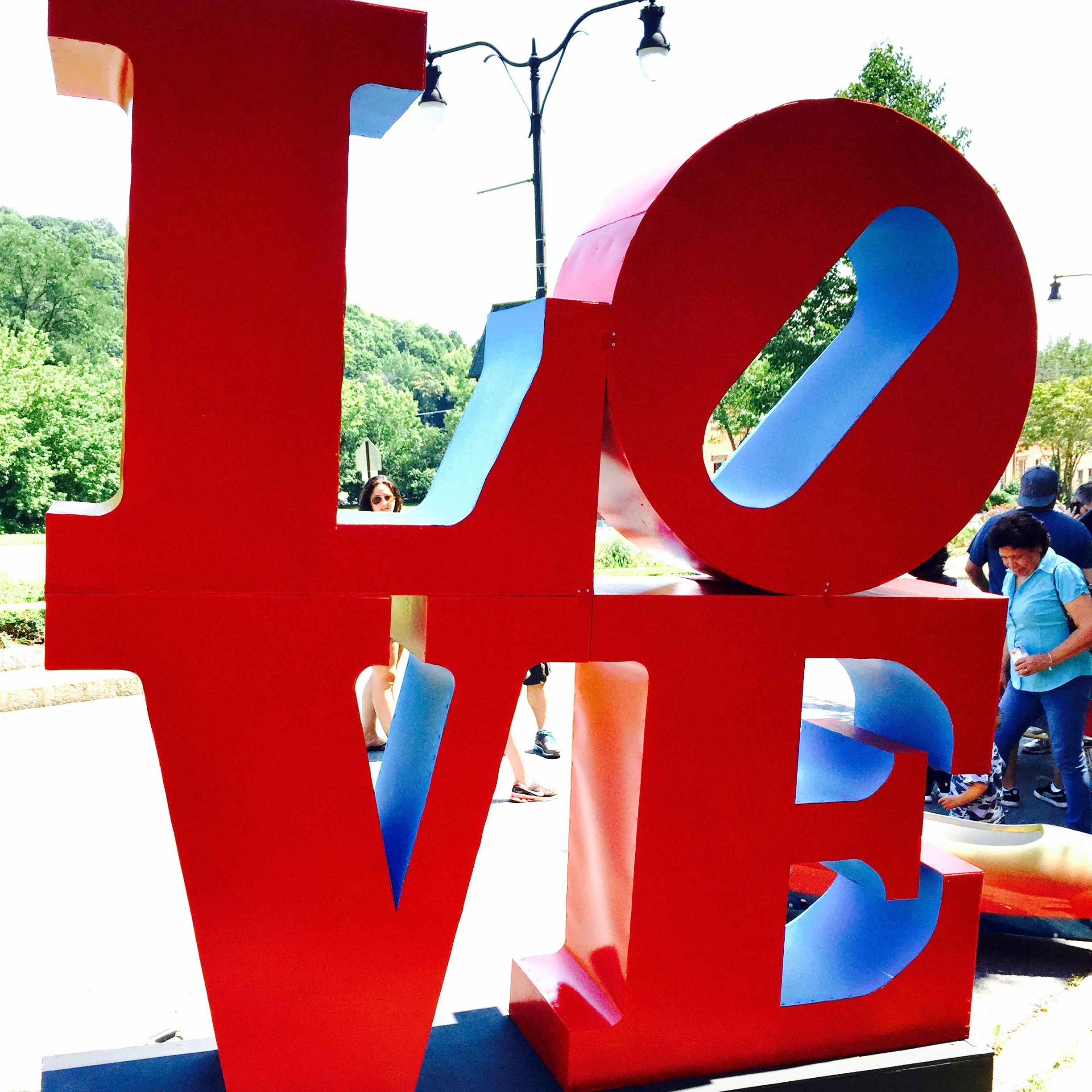MAKE IT A LOVE FEST