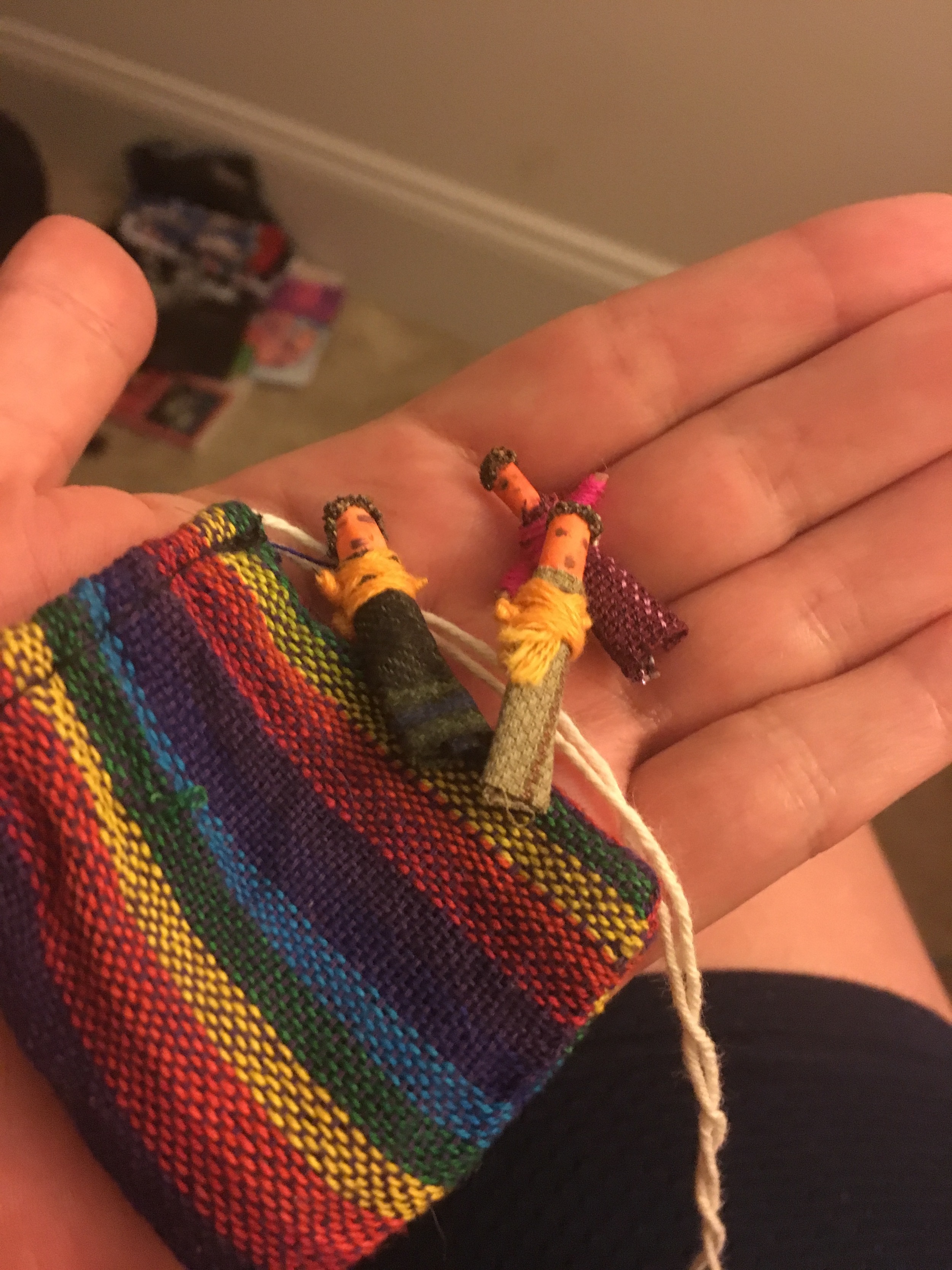 They're really cute and they come in this adorable pouch.