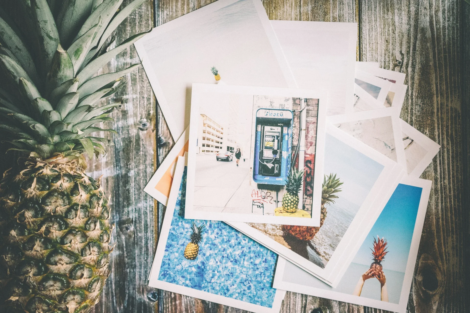PHOTO PRINTING High-quality Epson Ultrachrome inks and Epson Premium papers to suit the look you want with thick, heavyweight paper types and archival-grade inks to get you a forever-lasting print.