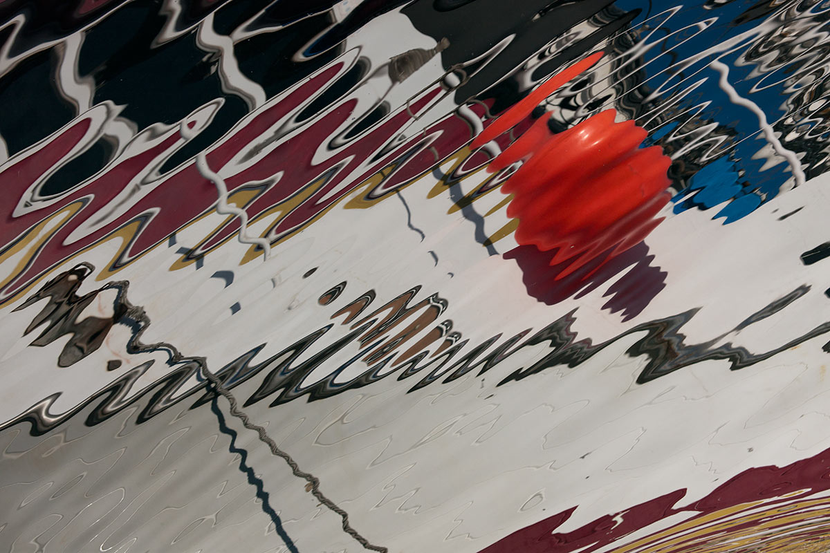 © 2011 Robin Ward. All Reproduction Rights Reserved.