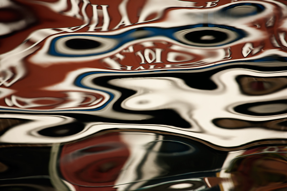 © 2011 Robin Ward. All Reproduction Rights Reserved.