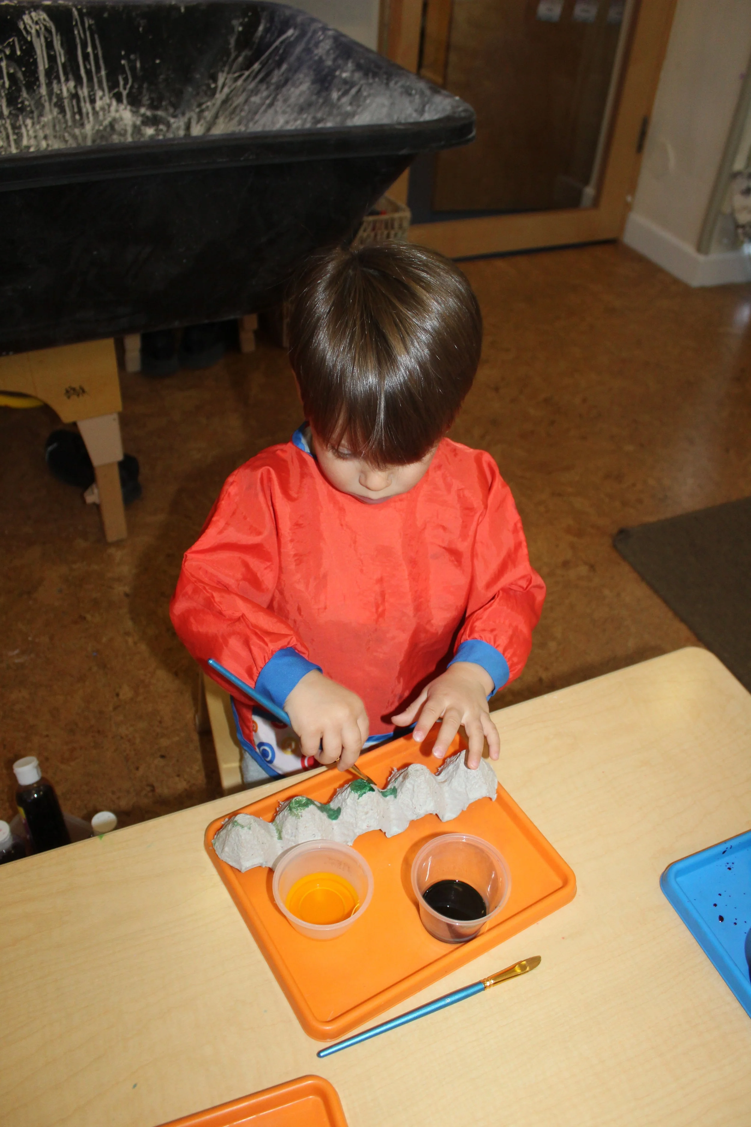  Buckle My Shoe is decorating the window and 1B is making caterpillars using egg cartons and butterflies out of coffee filter paper to have them displayed.&nbsp;   