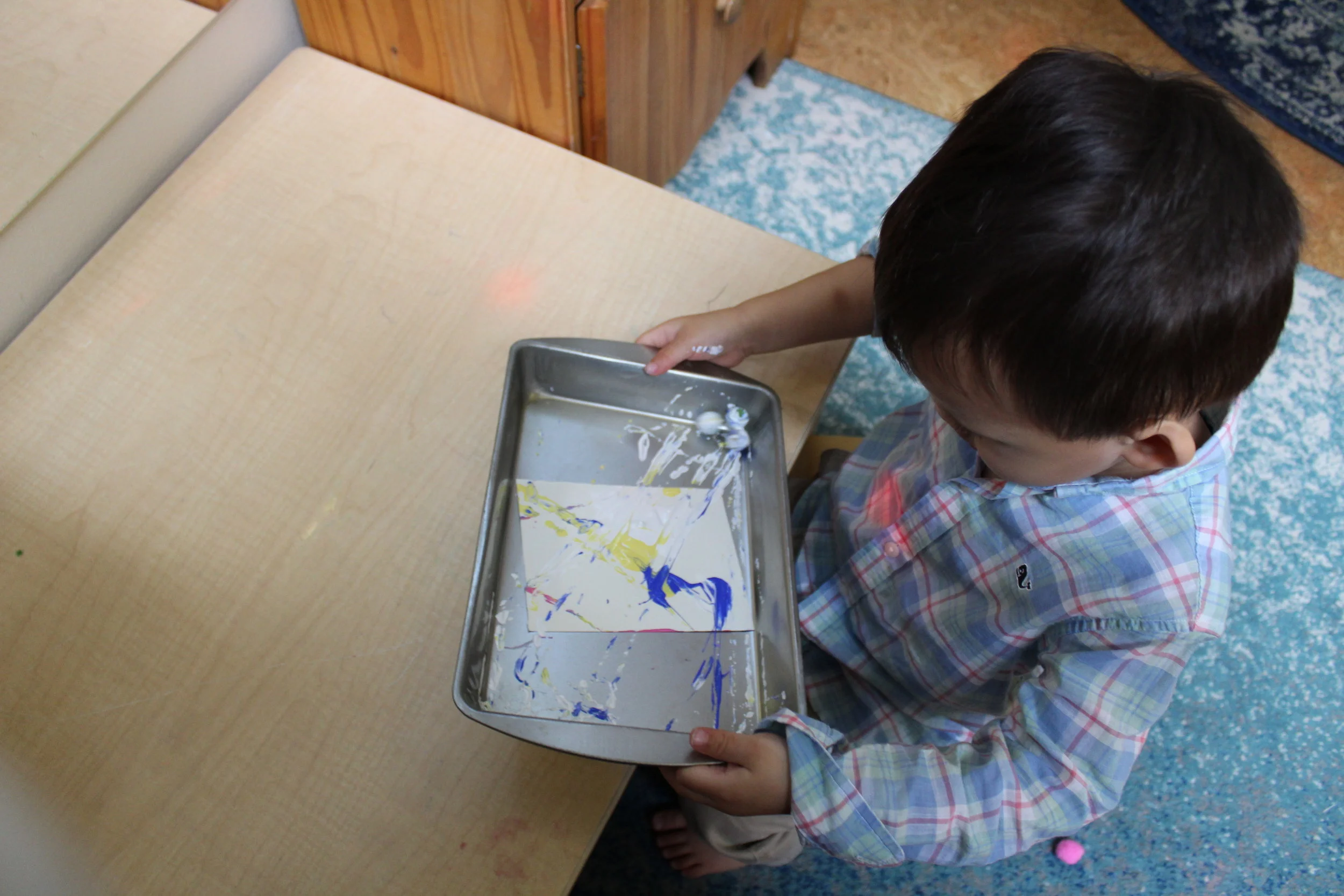  The children are creating and painting special art projects! 