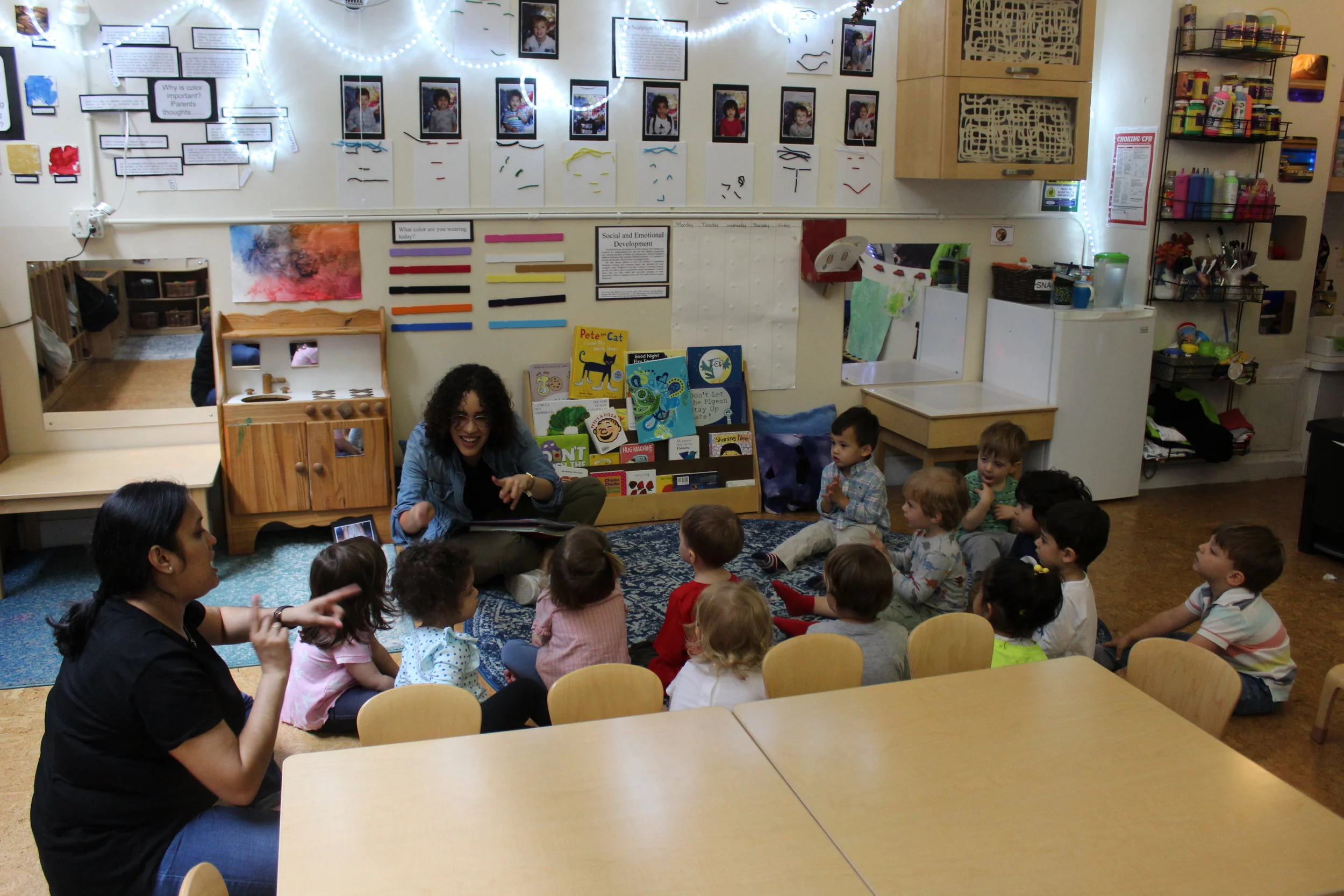  The children had a great learning experience in Spanish. They each received a Certificate of Graduation. Unfortunately, Ernestina was unable to attend the last session; nevertheless, another teacher sang some songs with the children and submitted th