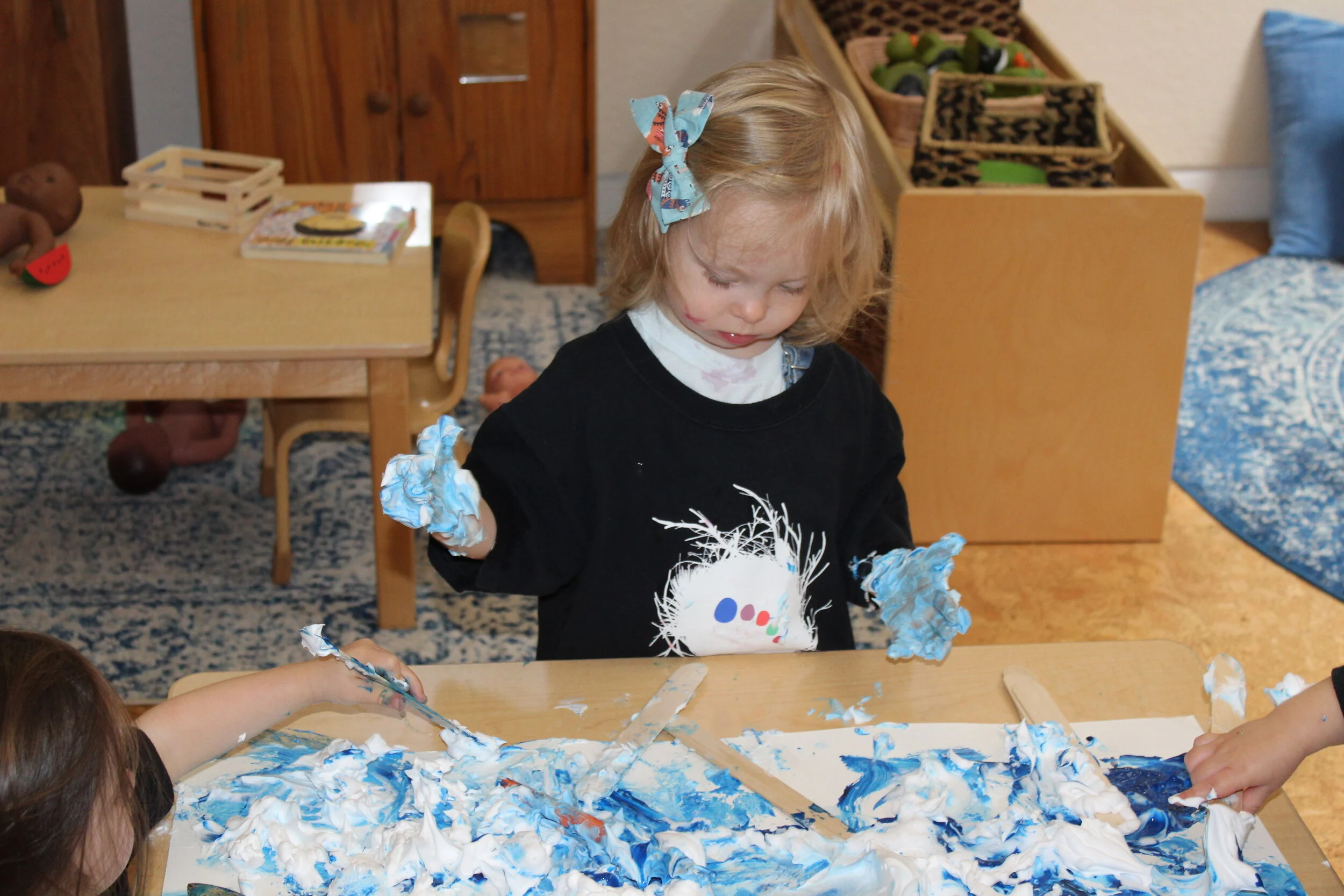  Teagan used different tools to investigate. However, it seemed she enjoyed touching, mixing, and squeezing the ingredients. Sensory play uses all five senses, but the sense of touch is often the most frequent. Toddlers process information through th