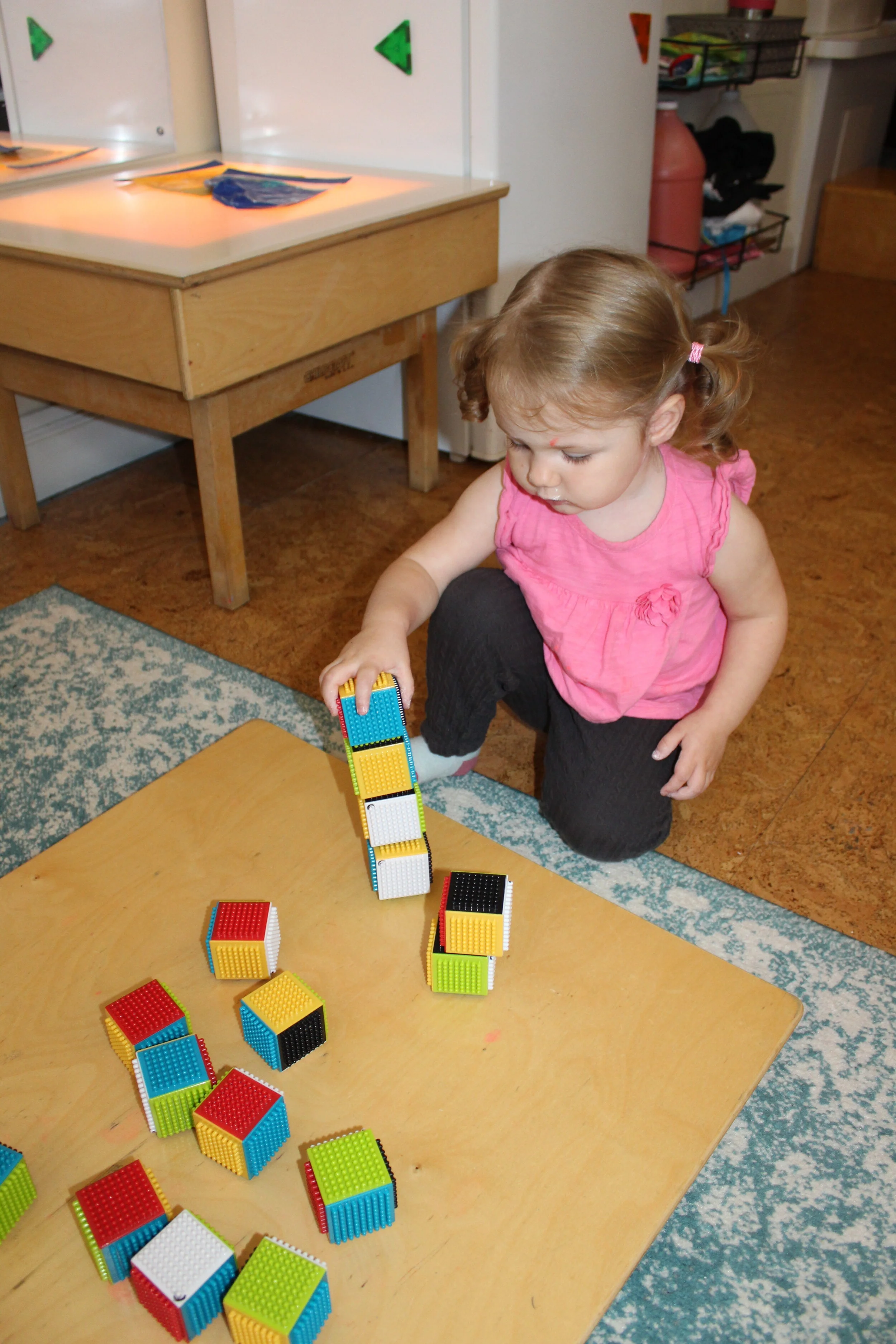  Blocks are used as construction toys, and playing with toys is one of the many ways children learn about the world around them. Blocks help foster developmentally appropriate skills: motor skills, problem-solving, eye-hand coordination, language, so
