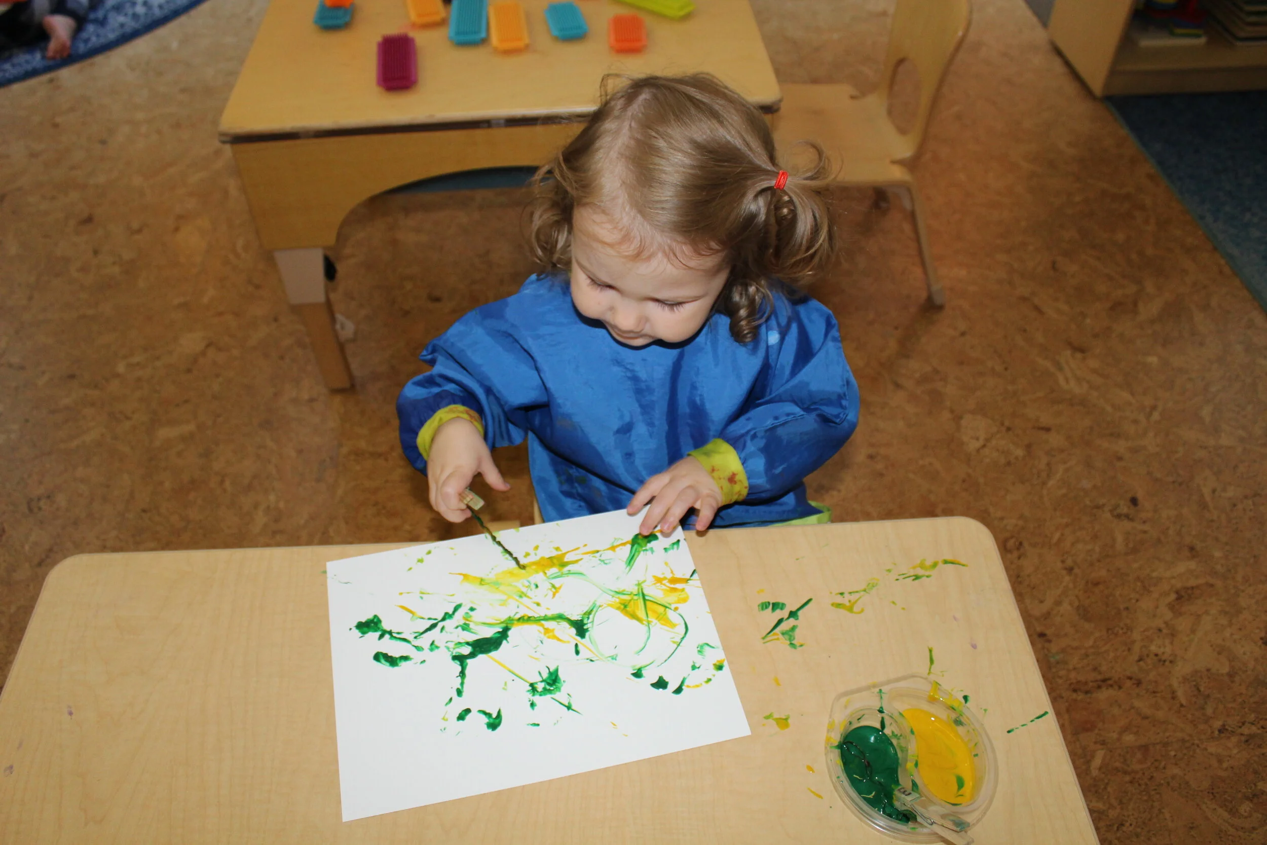  Young toddlers learn by observing, exploring, and investigating. Open-ended and hands-on art activities are fun and interactive. As they engage with a variety of painting tools, it stimulates their creativity, imagination, and fine motor skills.   P