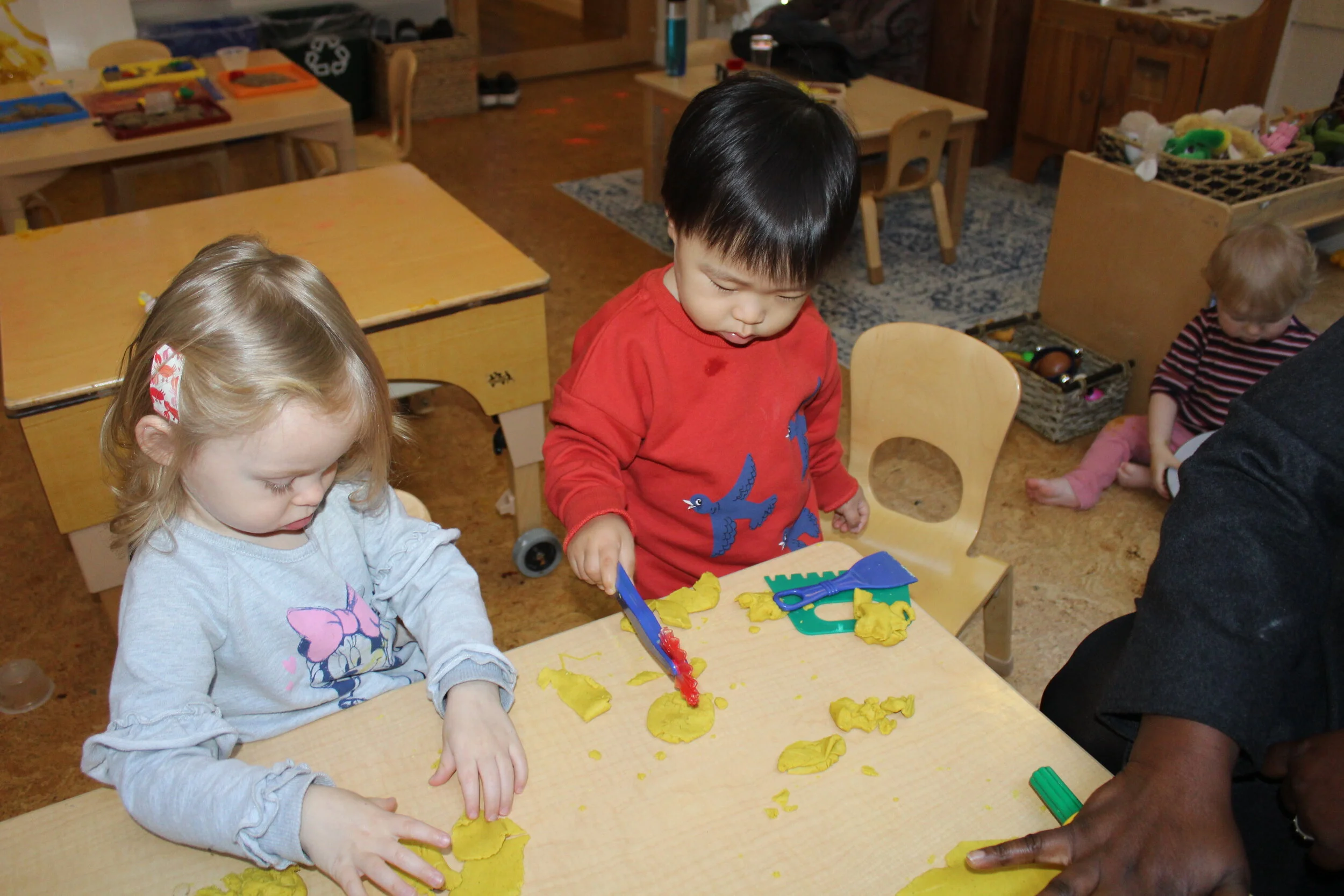  Why Play dough is suitable for children:  -Using play dough can help children develop their social skills and language  -Play dough is great for the imagination. There is no end to what kids can pretend with play dough  -It’s great for  fine motor s