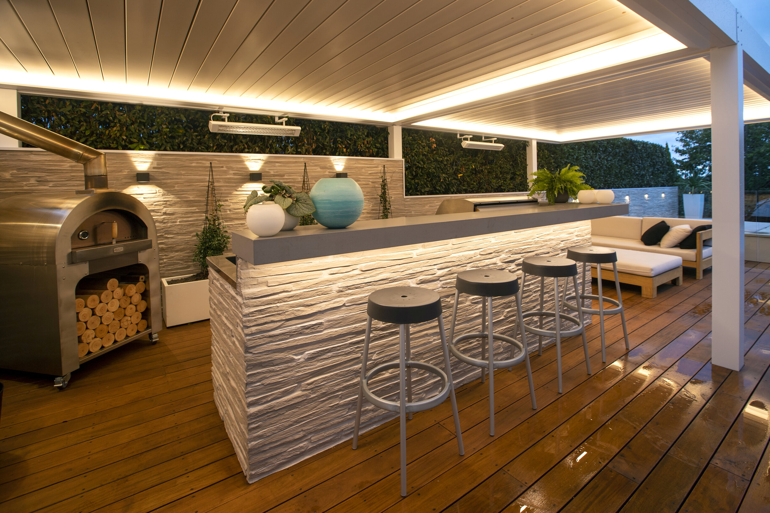 Outdoor Kitchen 1