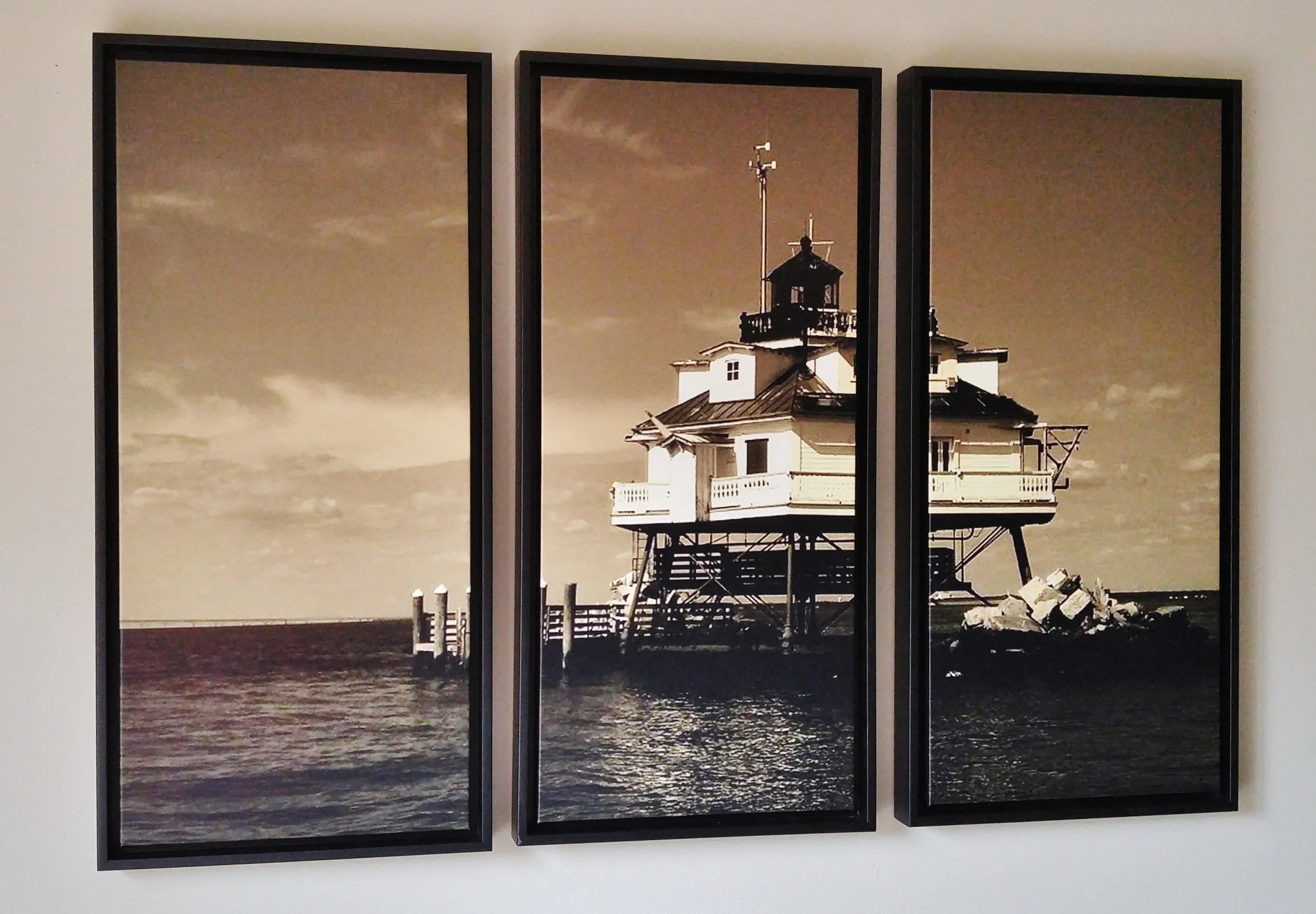 Thomas Point_3 Panel_Split_Framed (Jury).jpg